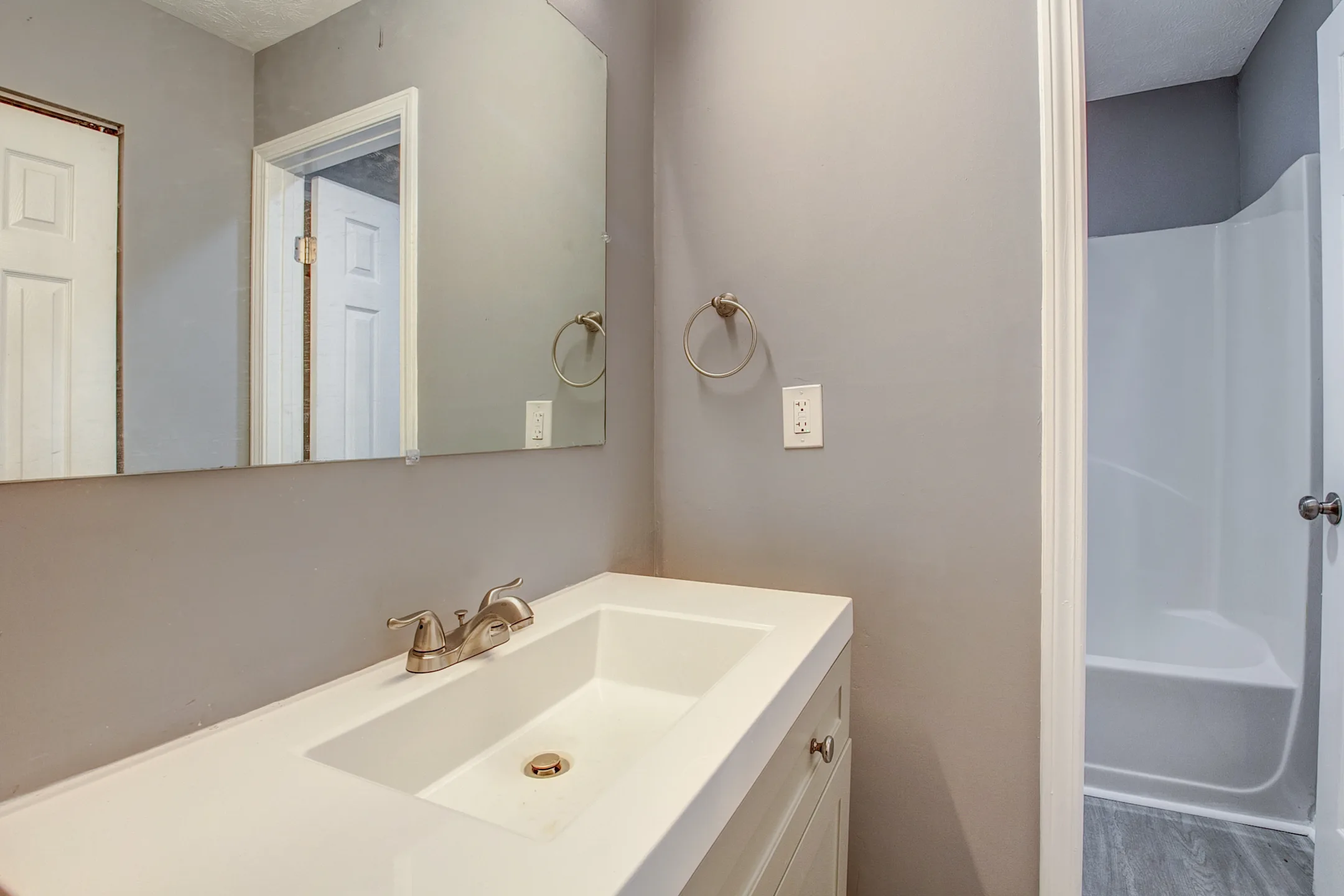 Briar Hill 563 563 Briar Hill Lane Riverdale, GA Apartments for