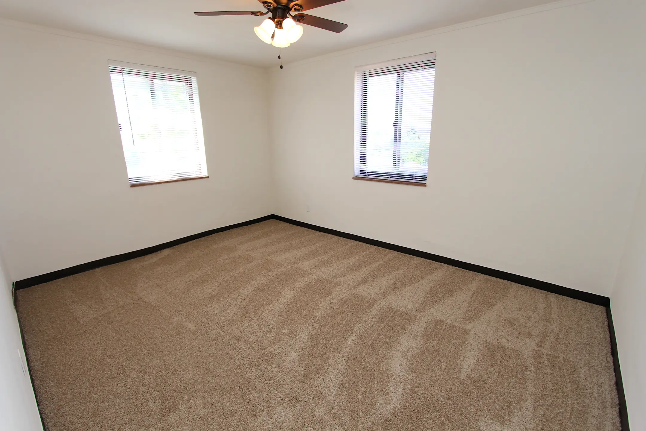 Dormont Apartments 1524 McFarland Road Pittsburgh, PA Apartments