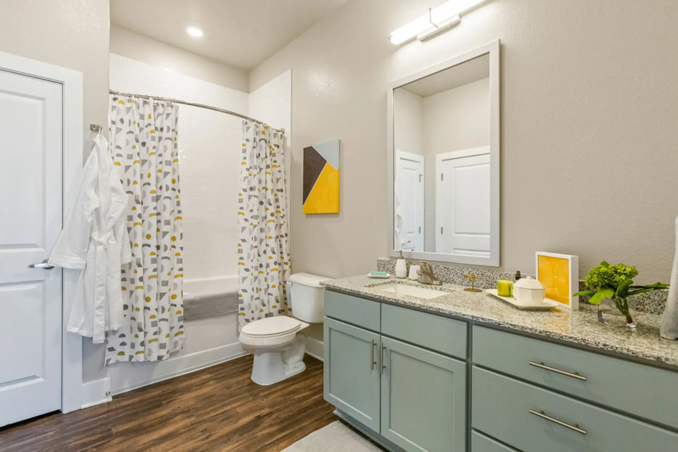Bathroom - Crowne at One Seventy - Bluffton, SC