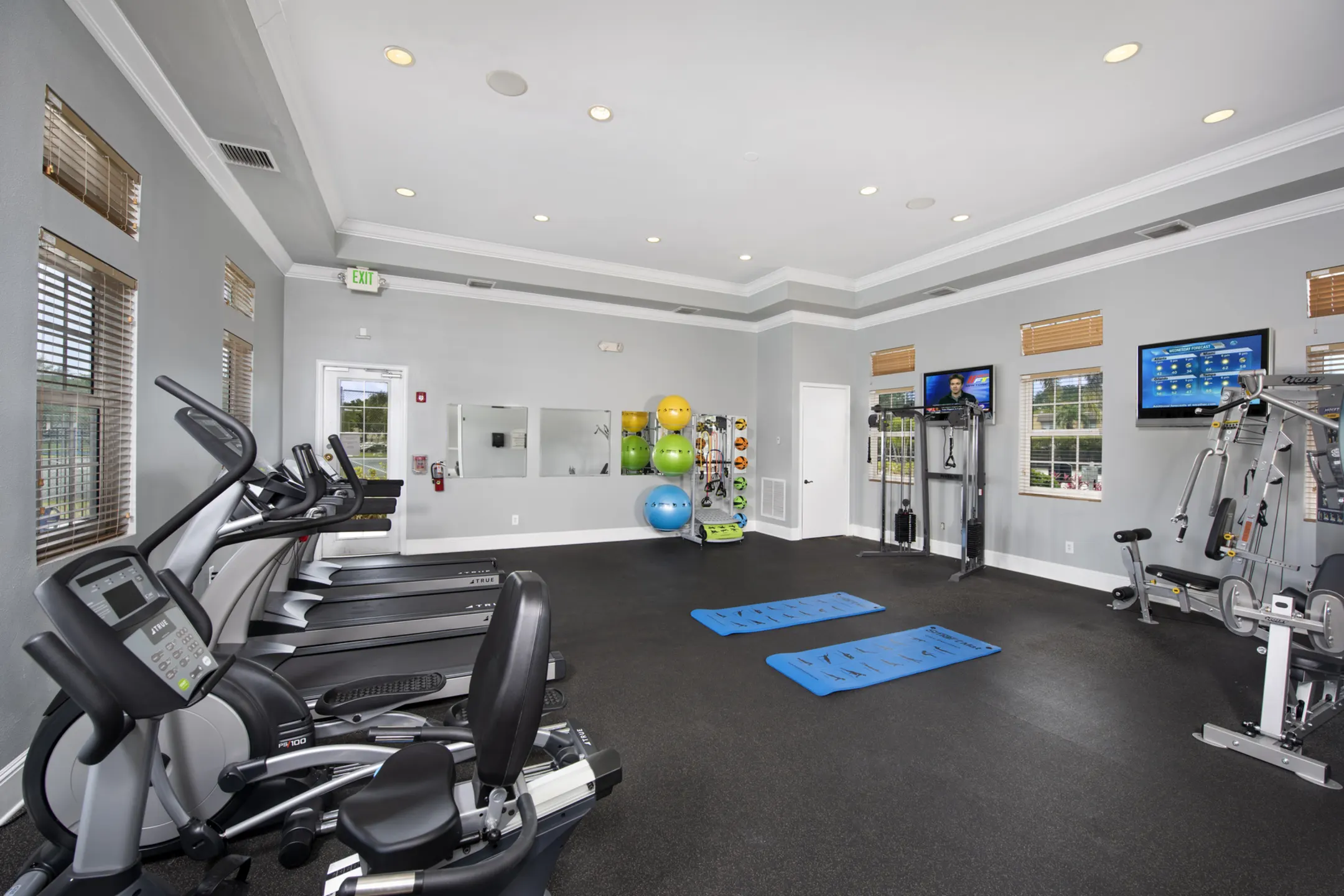 Fitness Weight Room - Sunny Lake - Lauderhill, FL