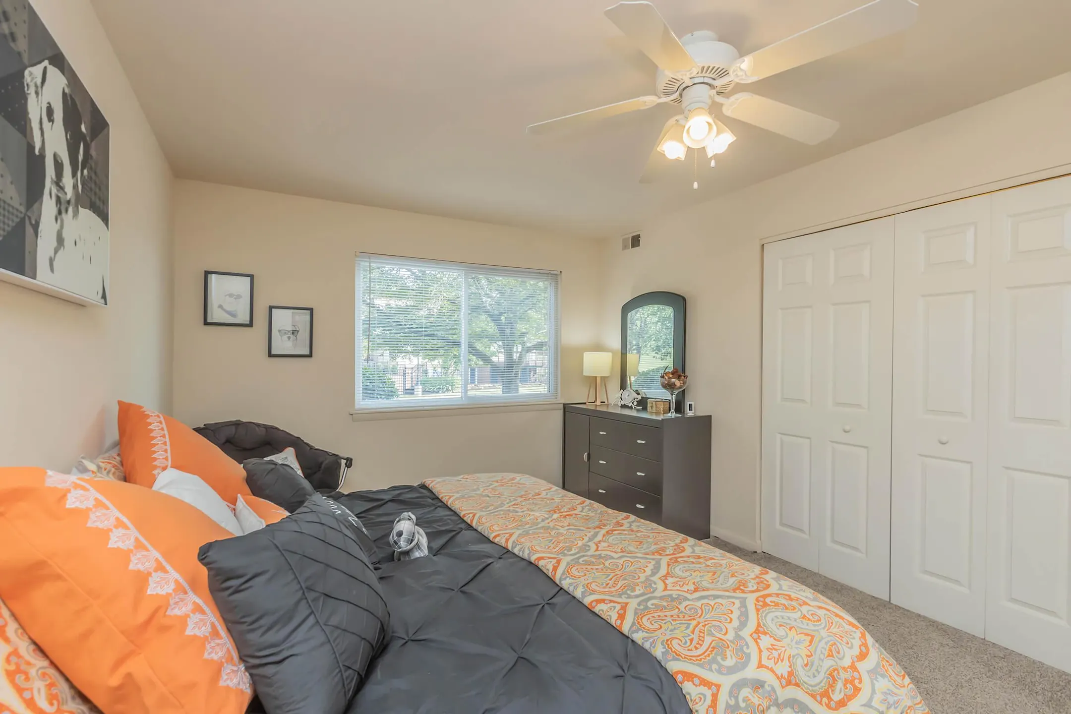 Bedroom - Windsor Hills - Blacksburg, VA