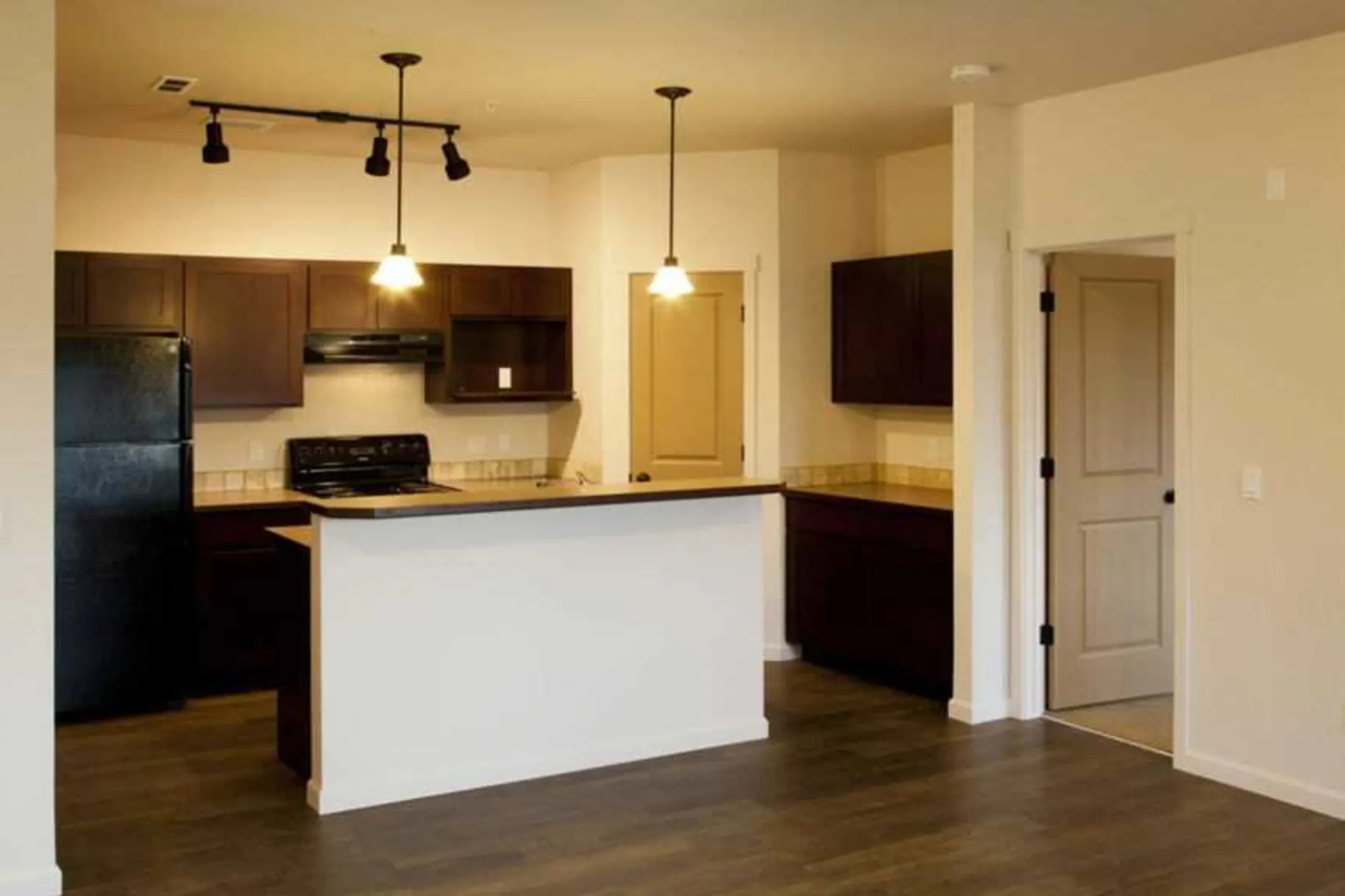 Kitchen - The Residence at Mill River - Coeur D Alene, ID