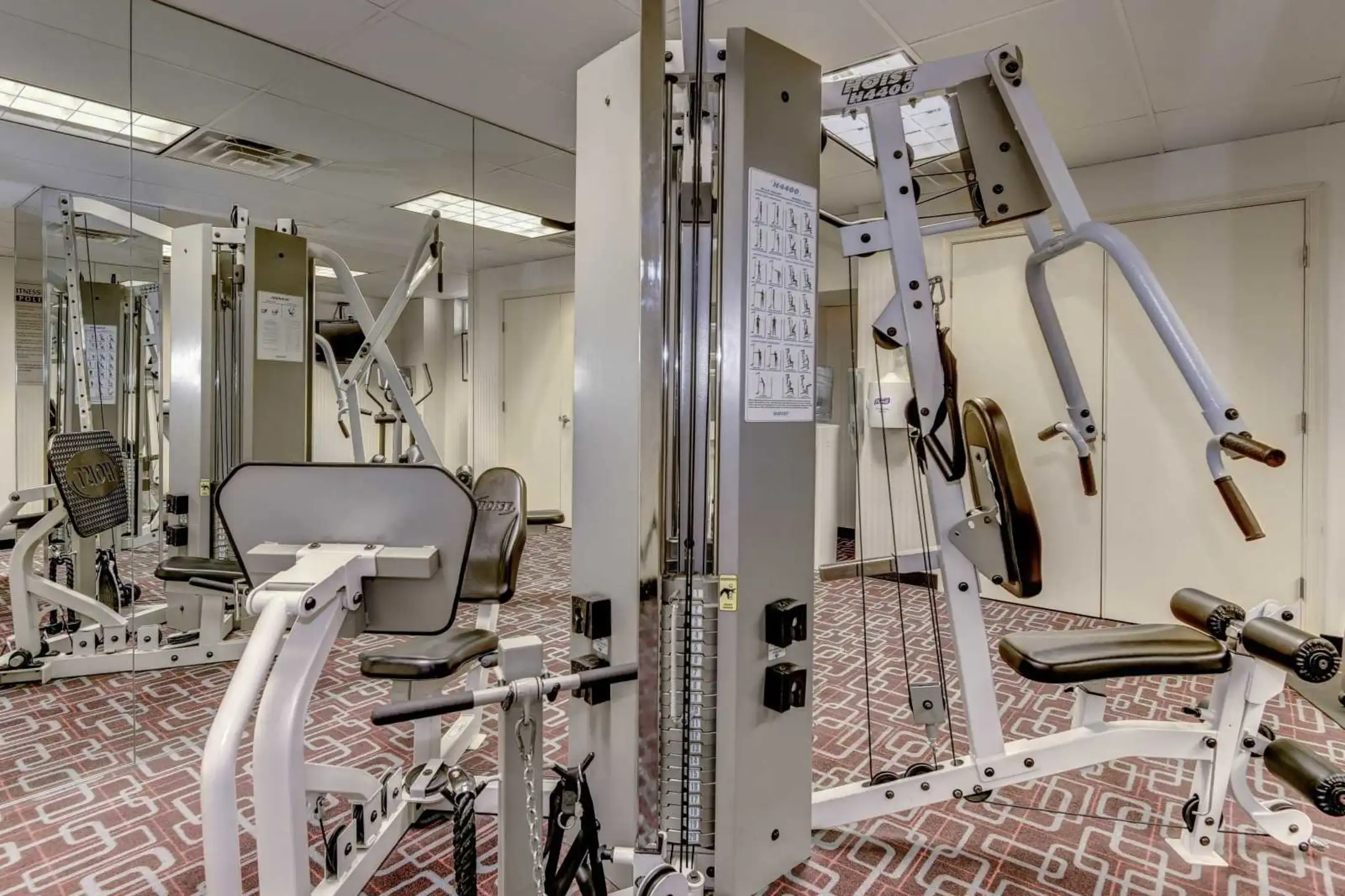Fitness Weight Room - Hill House Apartments - Washington, DC