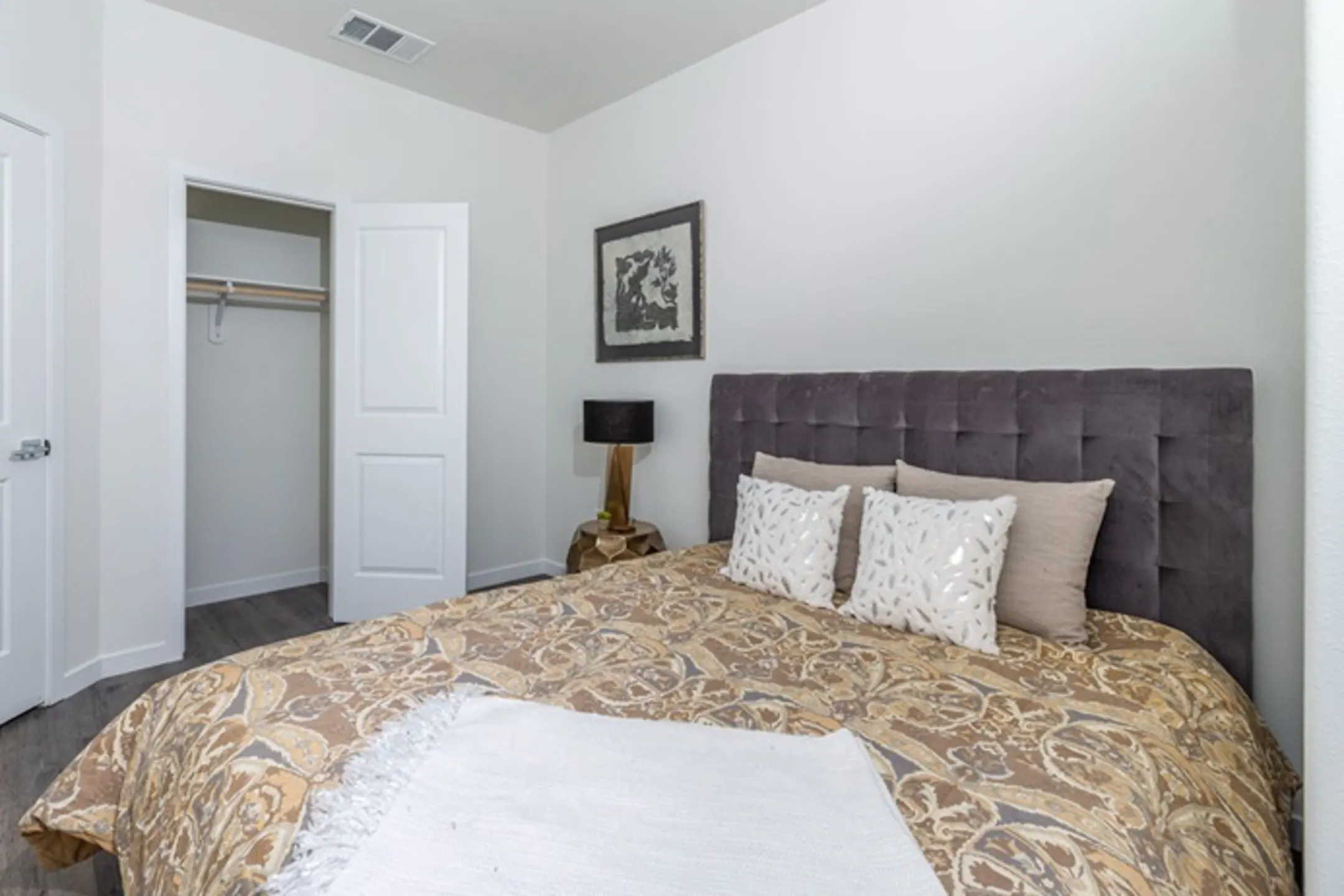 Bedroom - Summit Ridge Townhomes - Reno, NV
