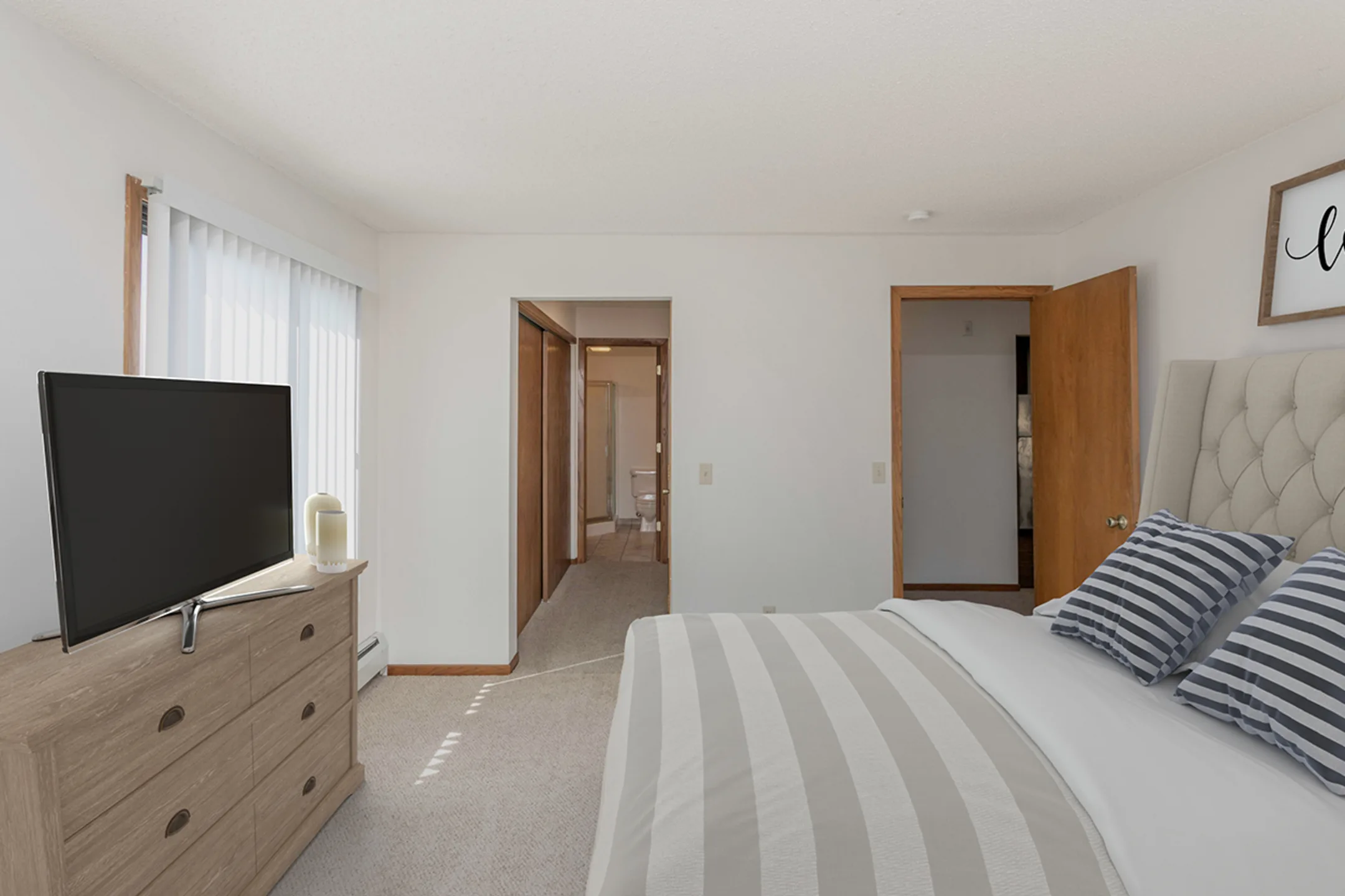 Bedroom - Eagle Ridge Apartments - Maple Grove, MN