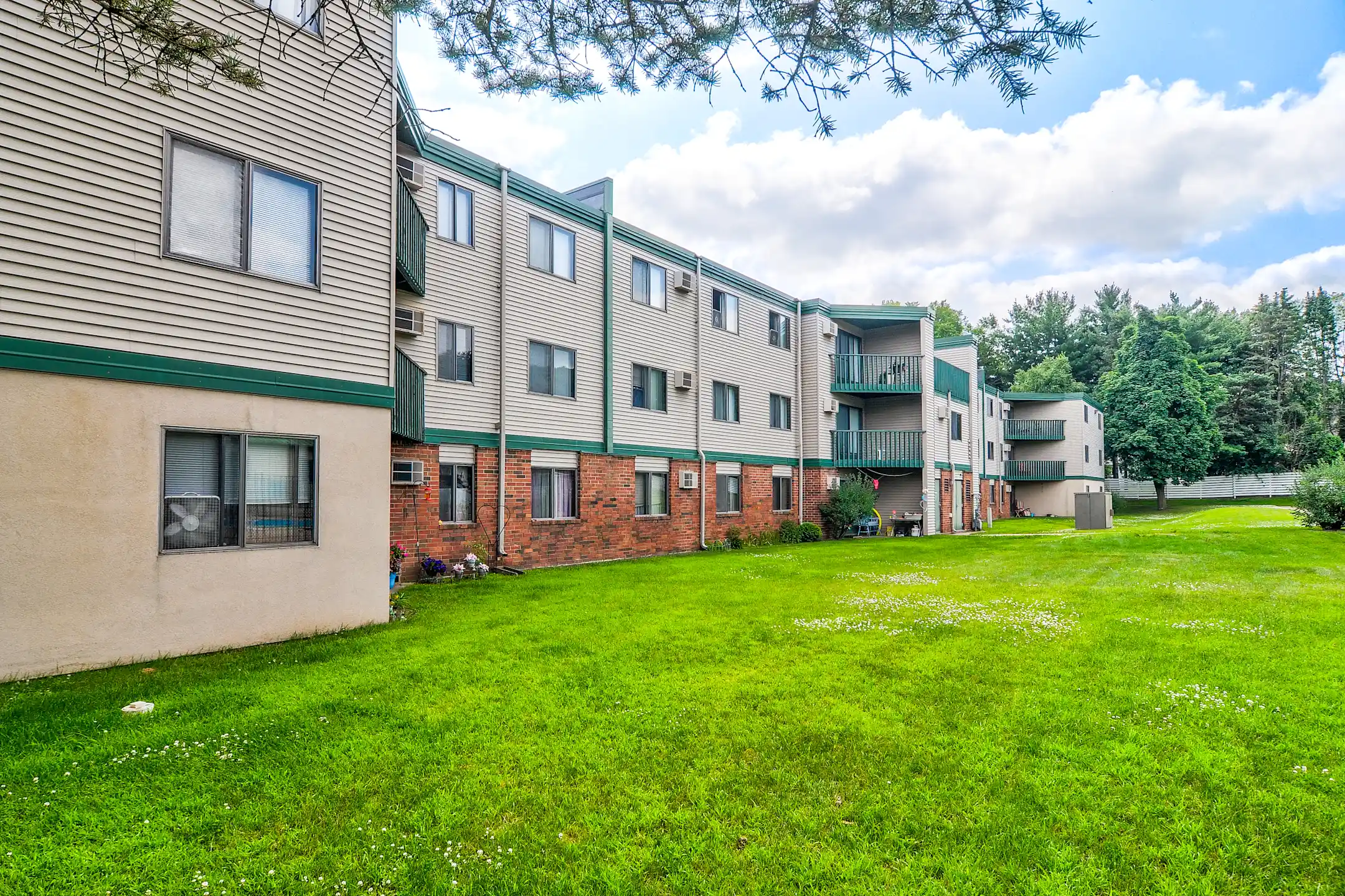 Fairway Woods Apartments 1555 Homer Rd Winona, MN Apartments for