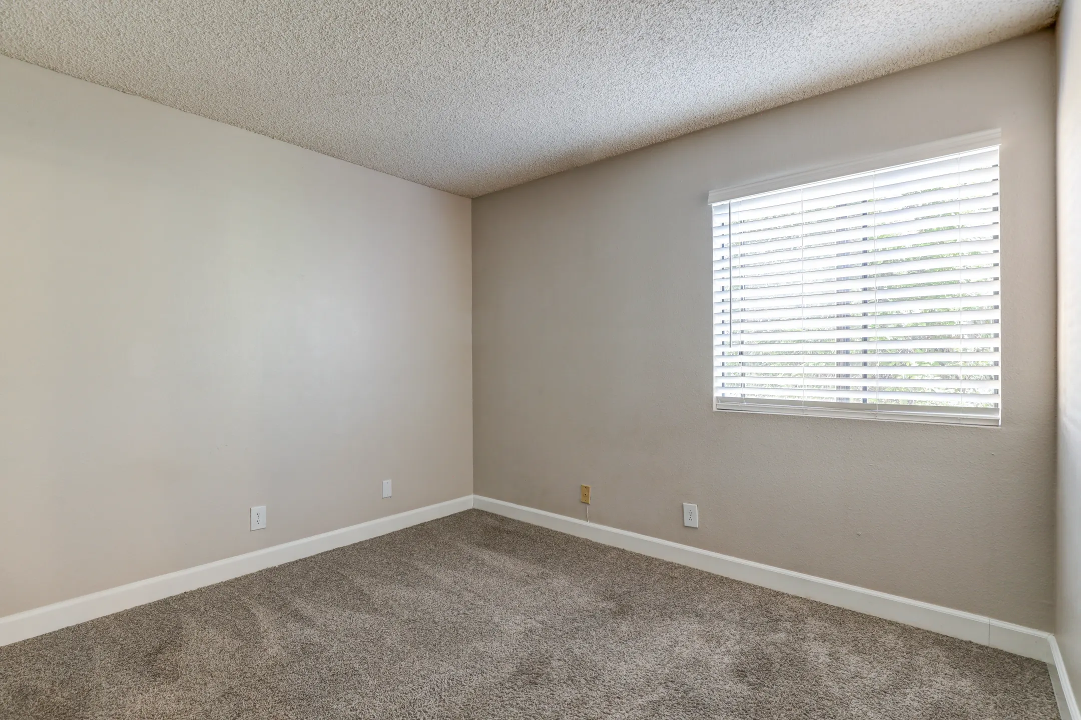 Campus Village Apartments - San Diego, CA 92115