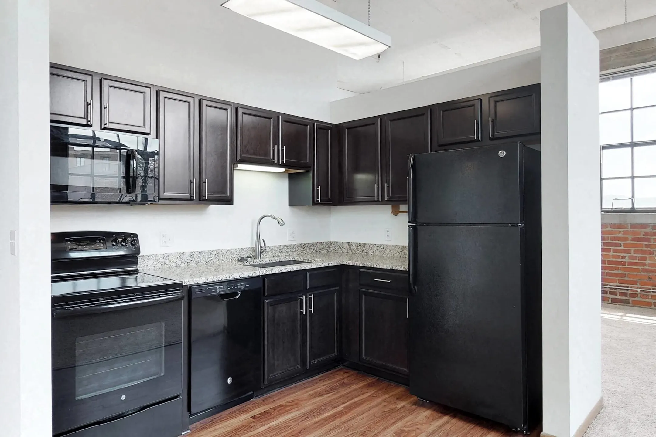 Kitchen - Skinner Macaroni Lofts - Omaha, NE