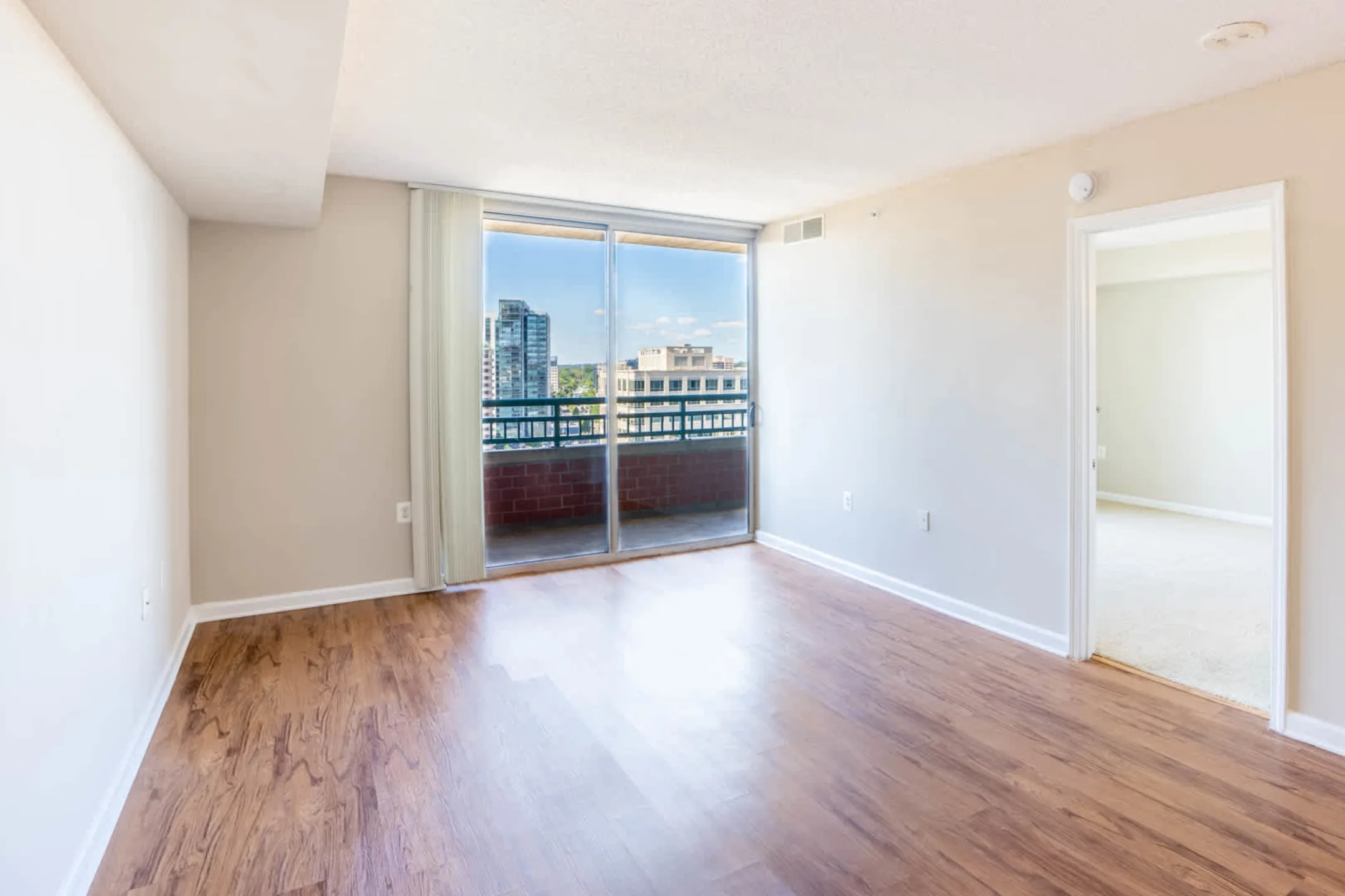 Virginia Square Apartments Arlington, VA 22203