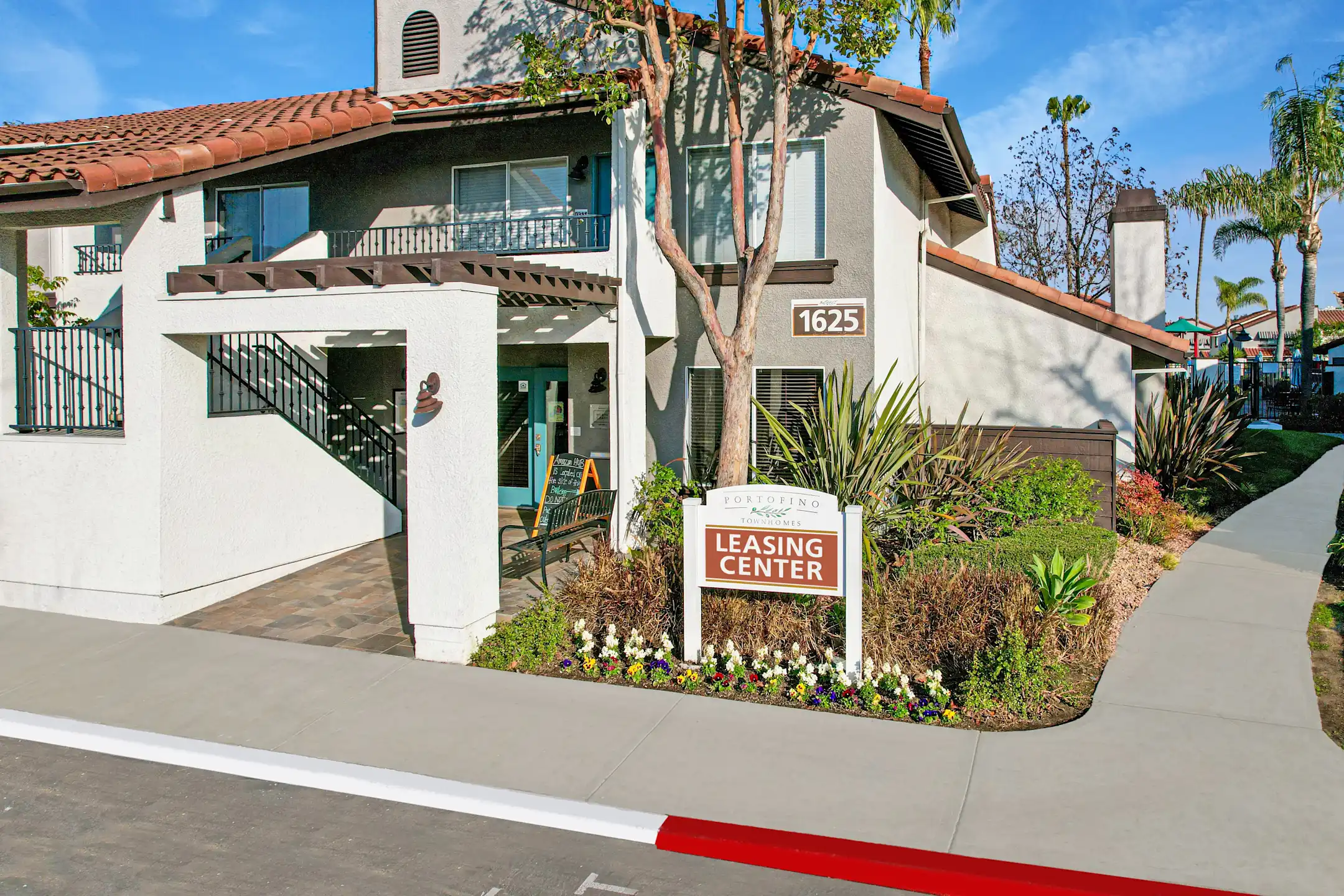 Portofino Townhomes 1625 Pacific Coast Hwy Harbor City, CA