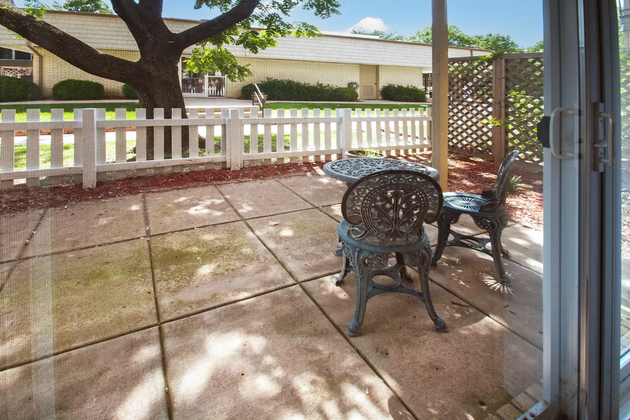 Parklane Gardens Apartments Wichita, KS 67218