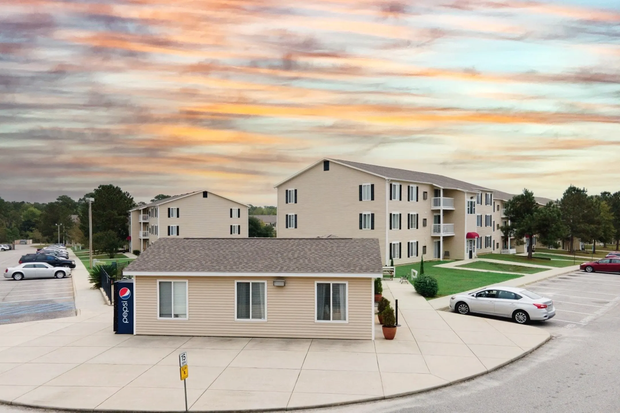 Oates Estates Apartments Dothan, AL 36303