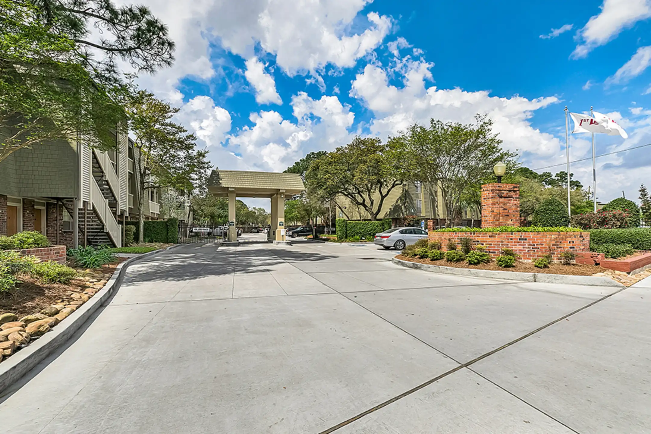 Flowergate Apartment Homes 3400 Kent Ave Metairie, LA Apartments