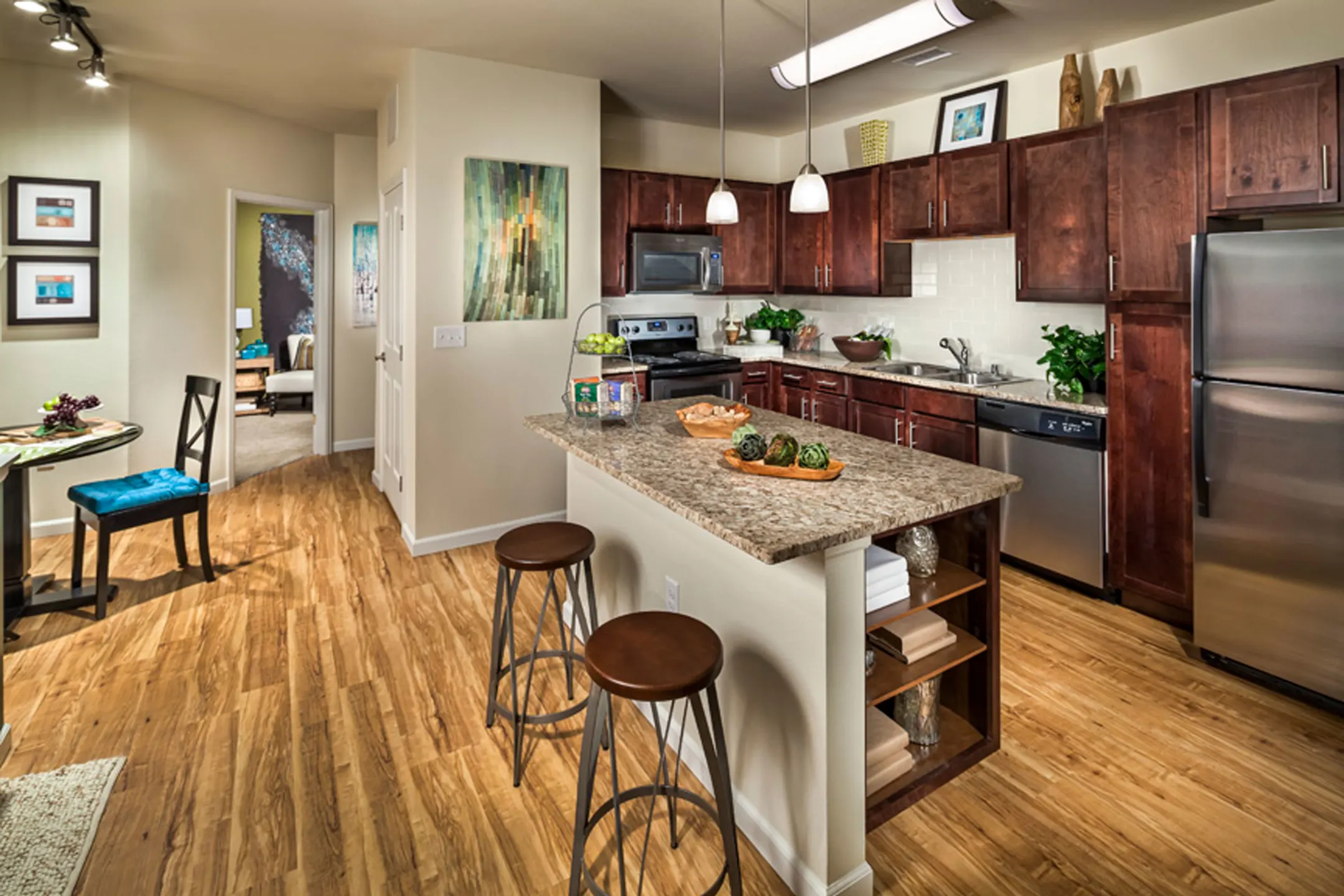 Lucent Blvd Apartments Highlands Ranch