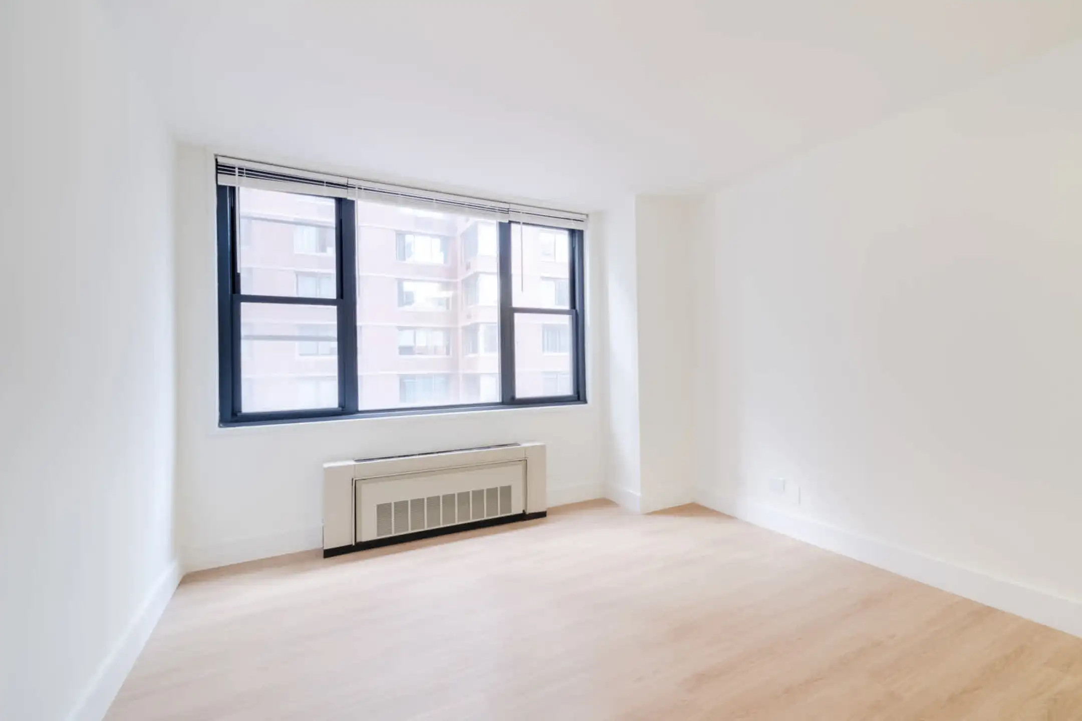 Bedroom - Murray Hill Tower - New York, NY