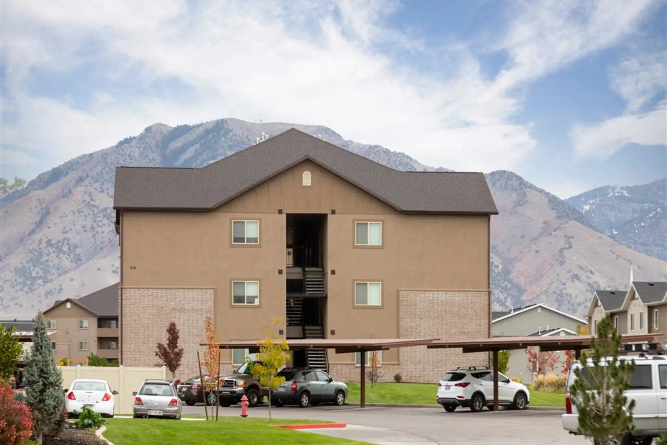 Nottingham Apartments Logan Utah