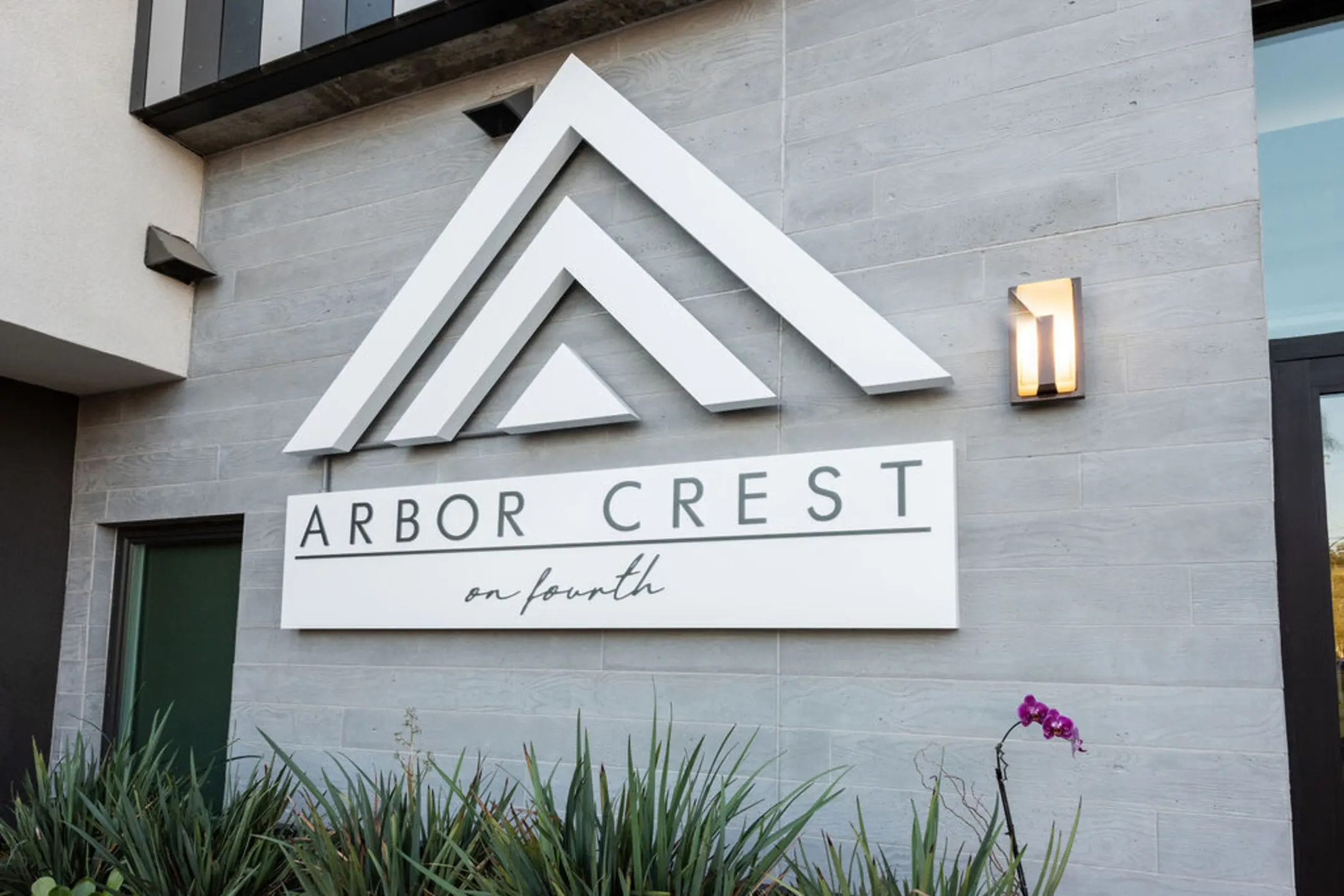 Arbor Crest on Fourth - San Diego, CA