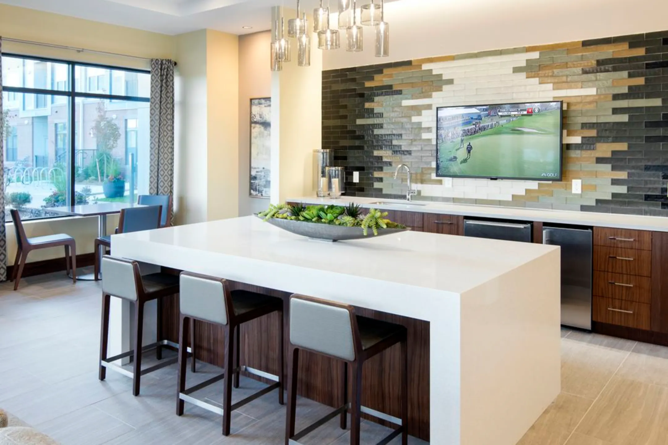 Avalon Quincy Apartments Quincy, MA 02169