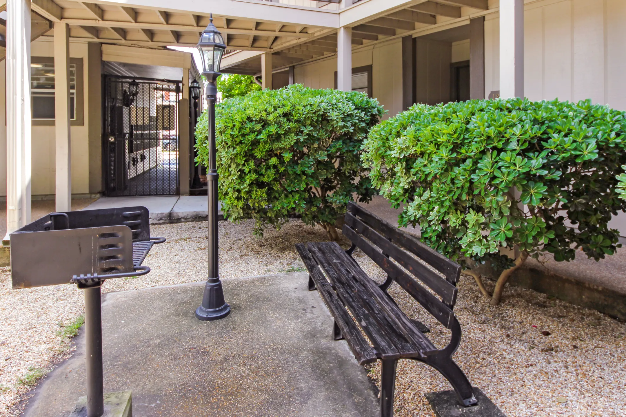 Covington Square Apartment Homes 4828 Zenith St Metairie, LA