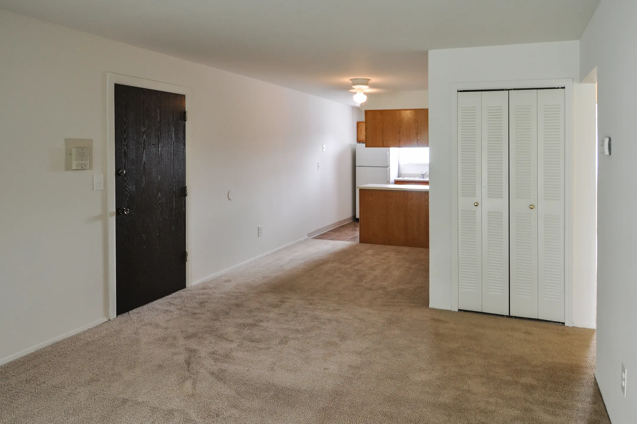 Park Plaza Apartments 1201 Fort St Lincoln Park, MI Apartments for