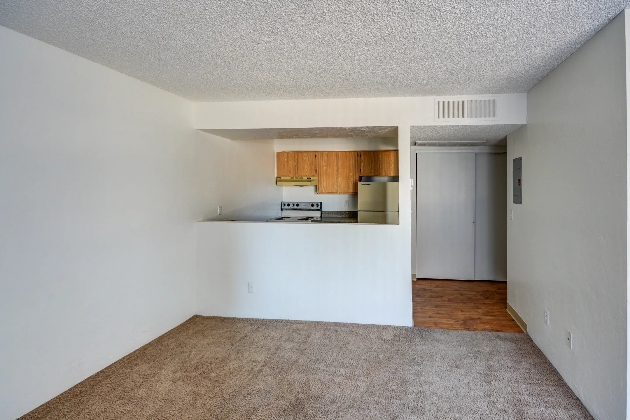 The Quails Apartments Tucson, AZ 85714