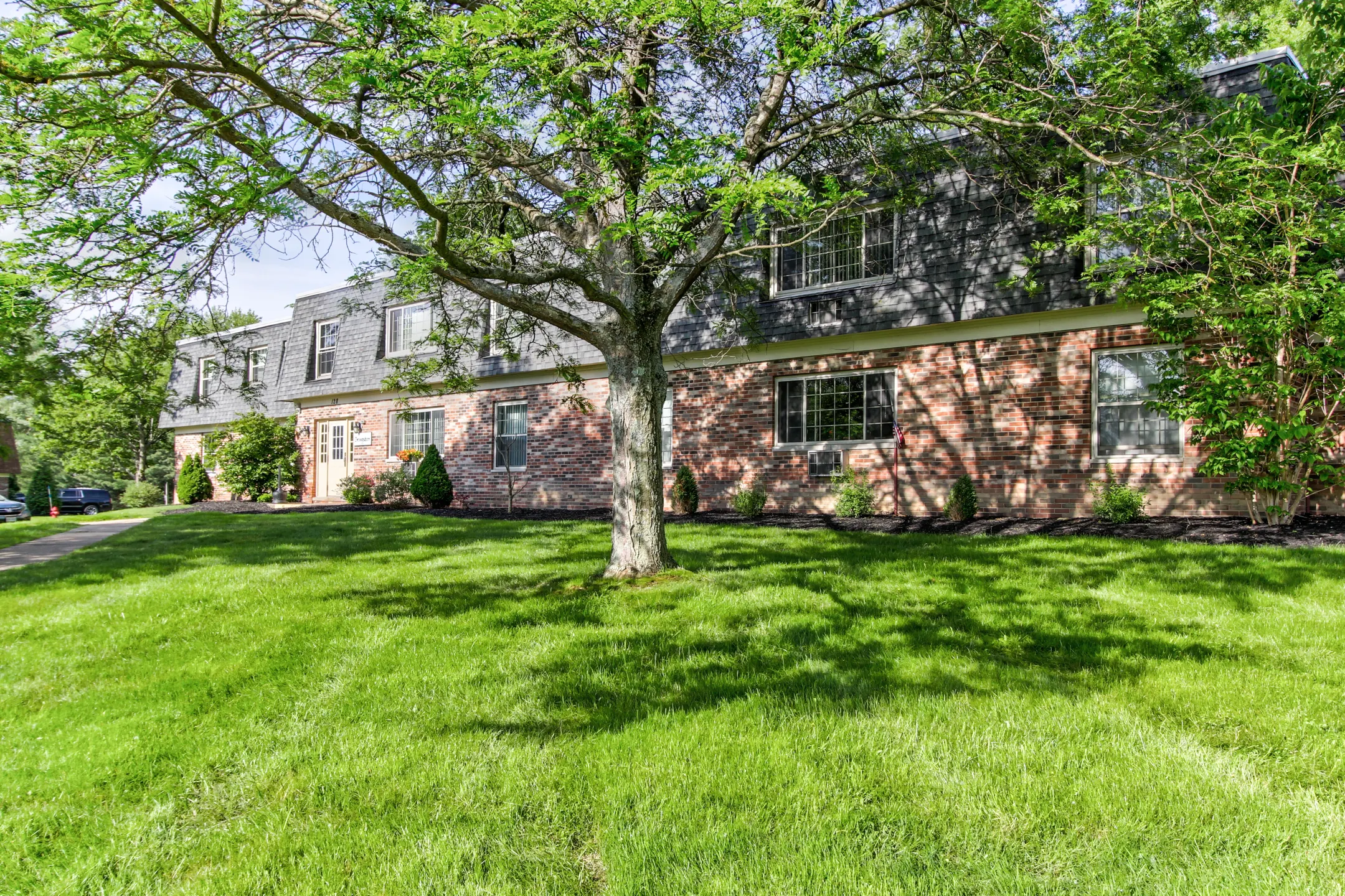 The Arbors of Chardon 114 Downing Dr Chardon, OH Apartments for