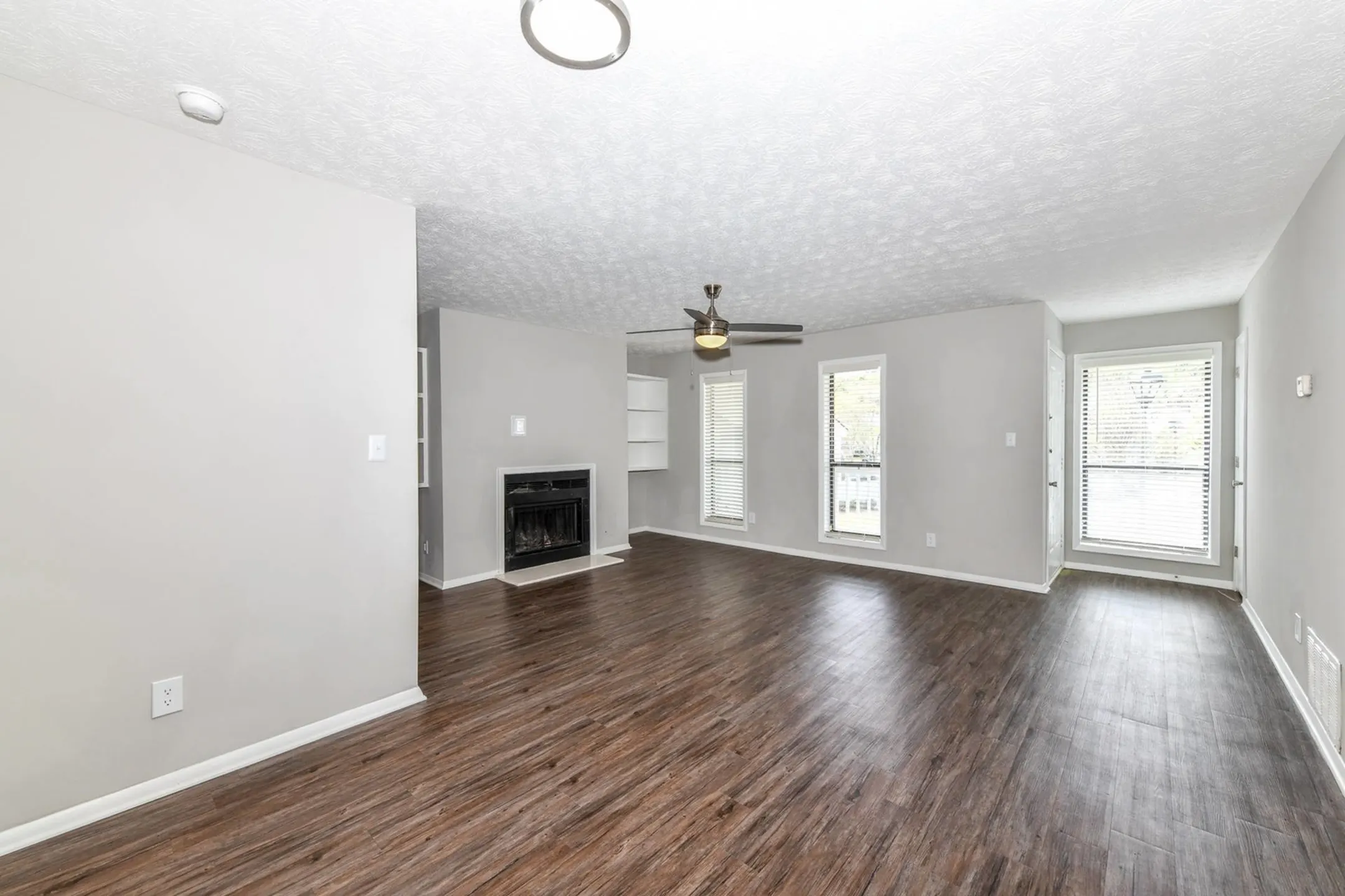 The Dakota at Druid Hills 3471 N Druid Hills Rd Decatur, GA