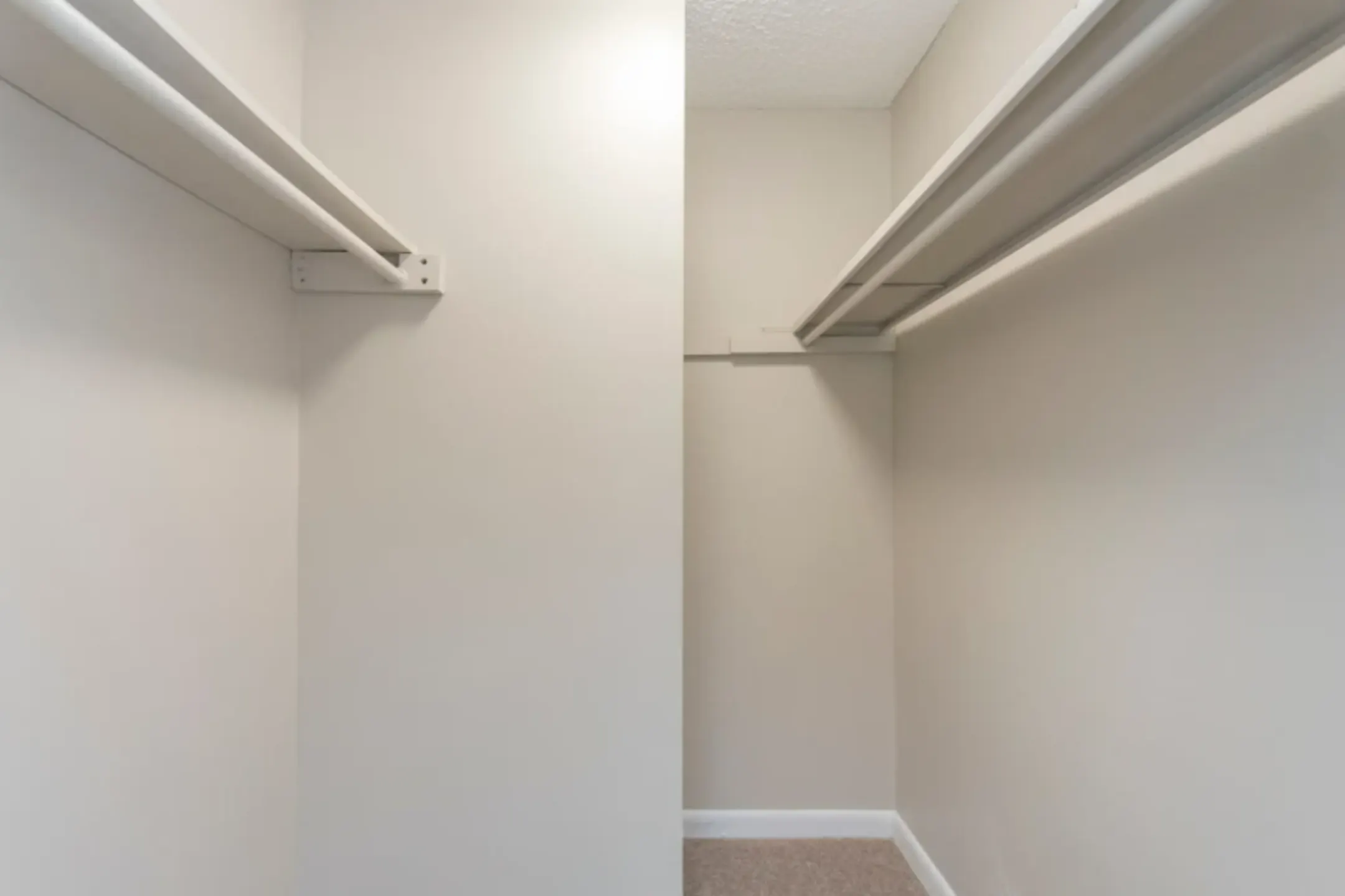 Parkview Flats Apartments 1306 Bradyville Pike Murfreesboro, TN