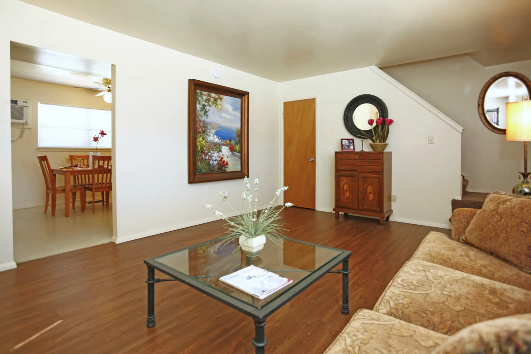 Falcon Way Apartments 909 N Maplewood Dr Rantoul, IL Apartments for