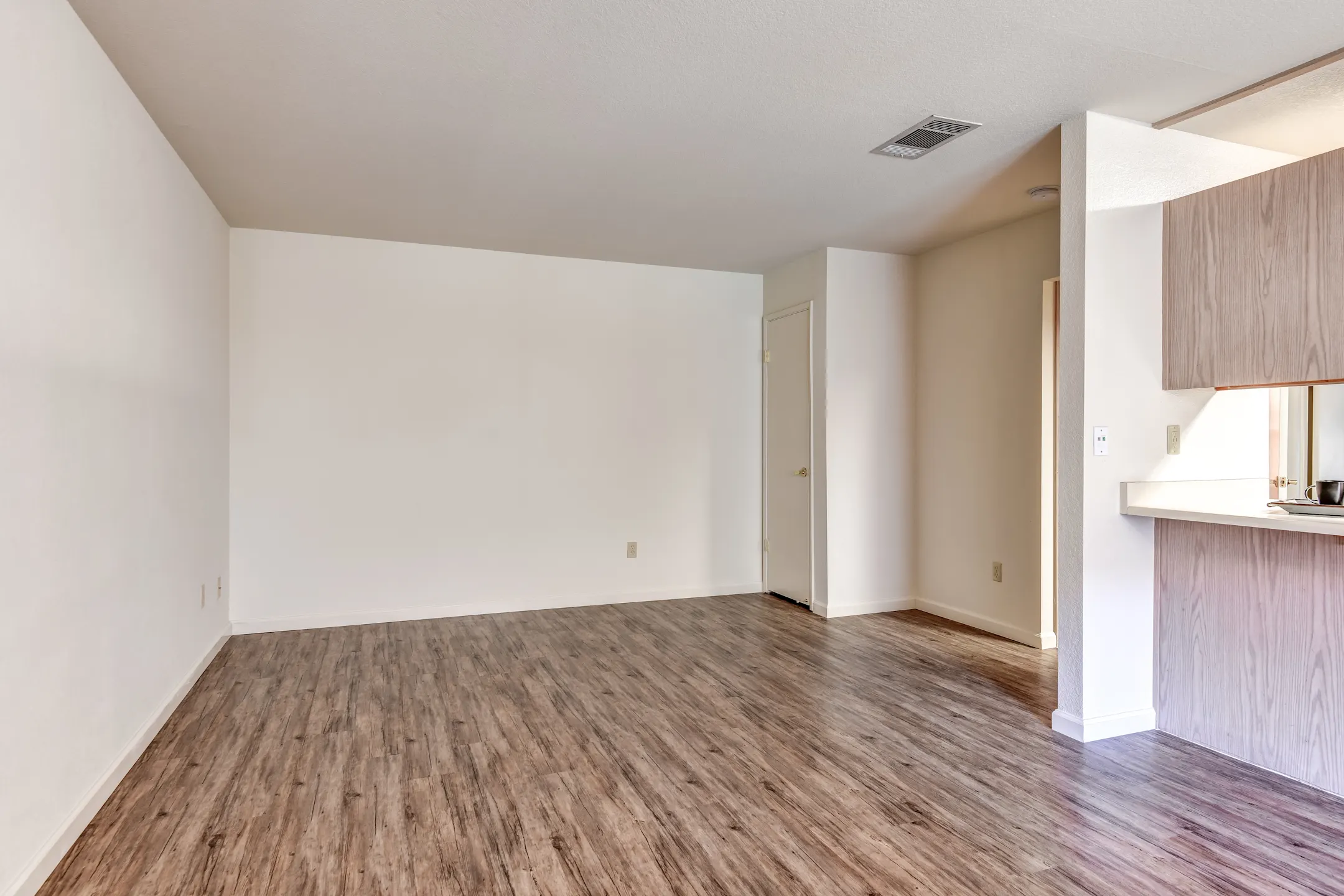 Azure Apartments Apartments Antelope, CA 95843