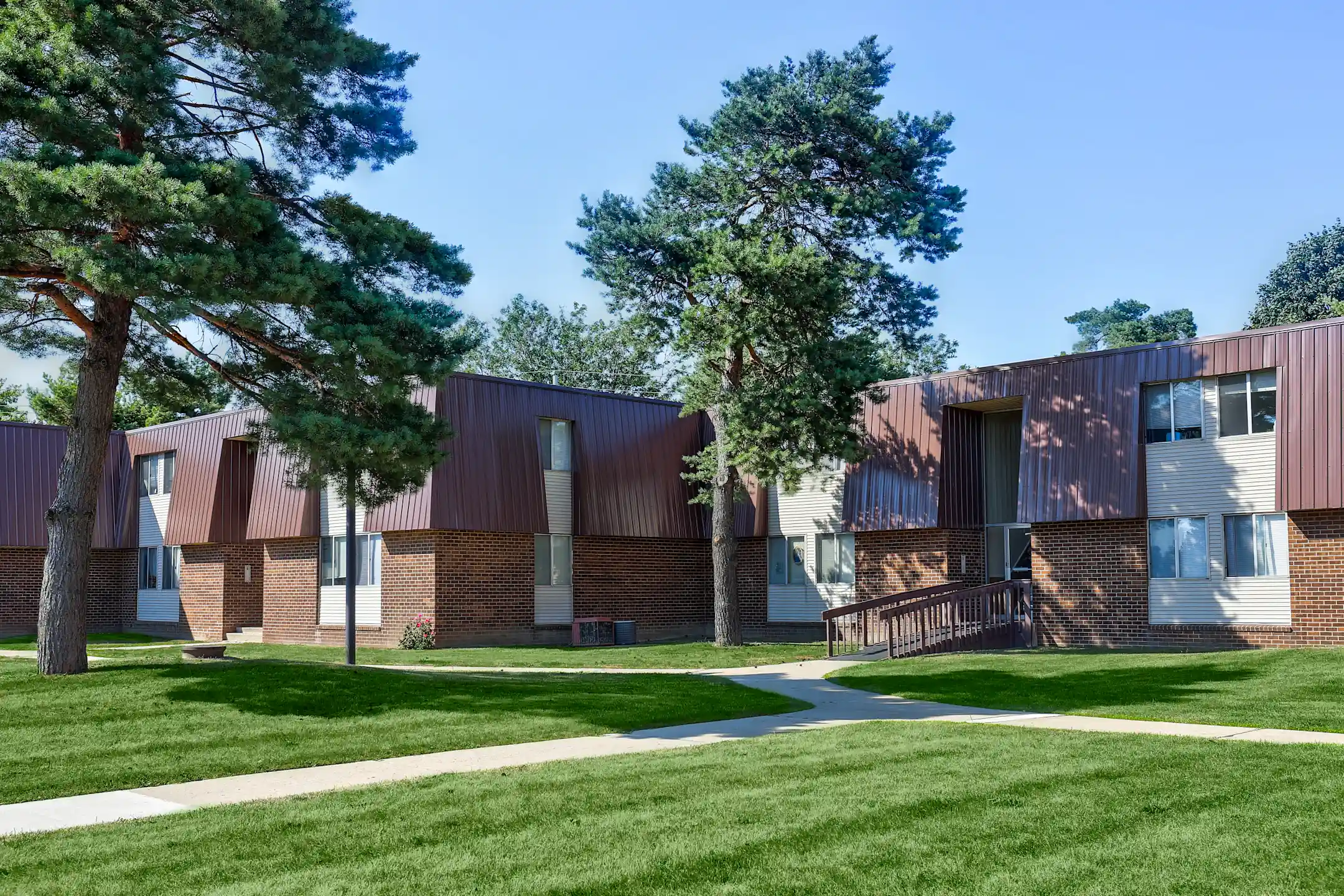 Pines Lapeer West 930 Village West Dr N Lapeer, MI Apartments for Rent Rent.