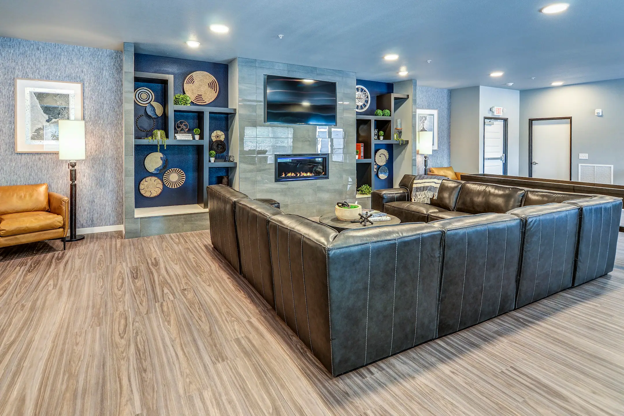 Flats at Neill Park Apartments Burnsville, MN 55337