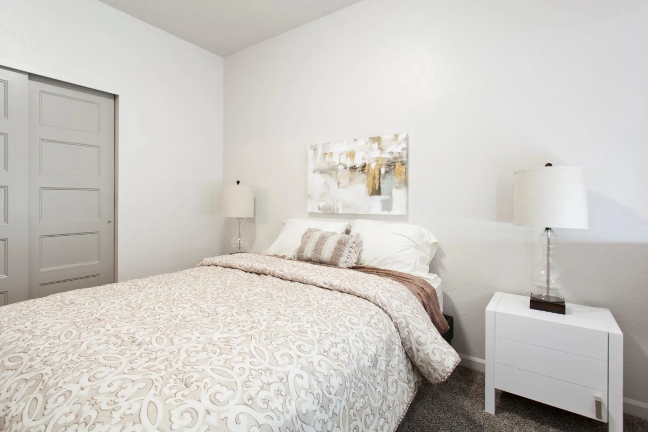 Bedroom - Prairie Pointe Apartments and Townhomes - Coeur D Alene, ID