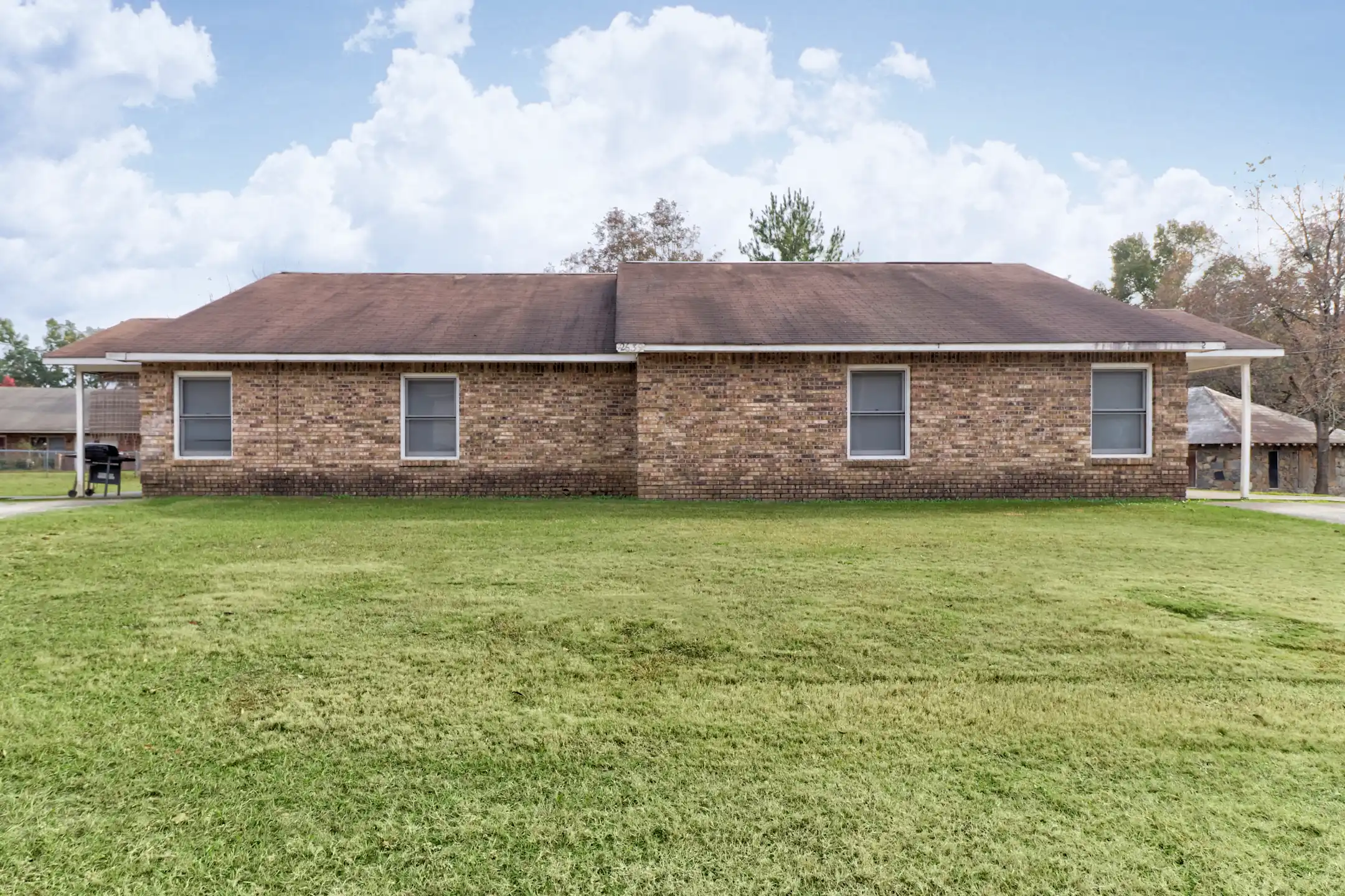 Building - North Creek Apartments - Phenix City, AL