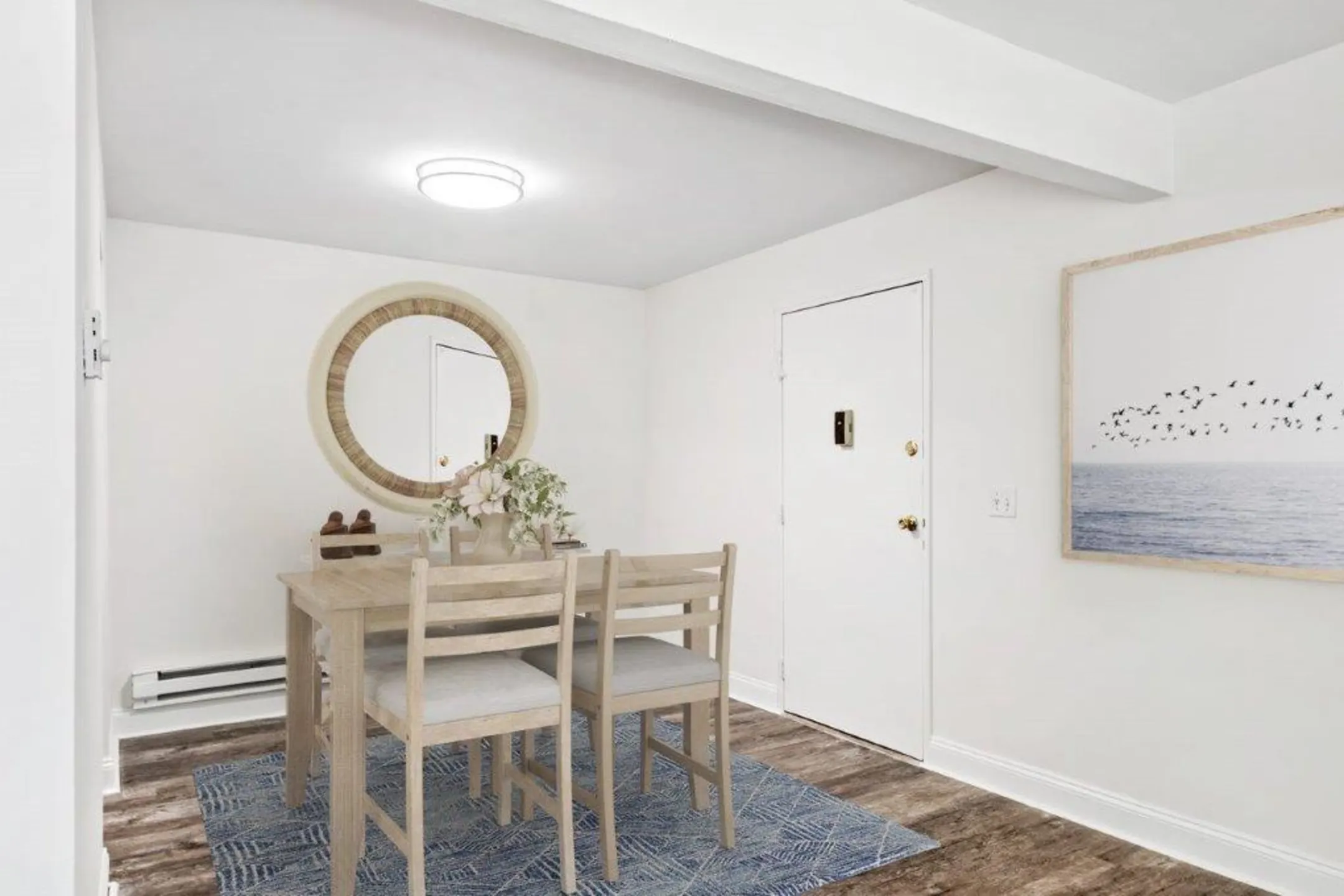 Whitestone Village Apartment Homes 2647 30th St SW Allentown, PA