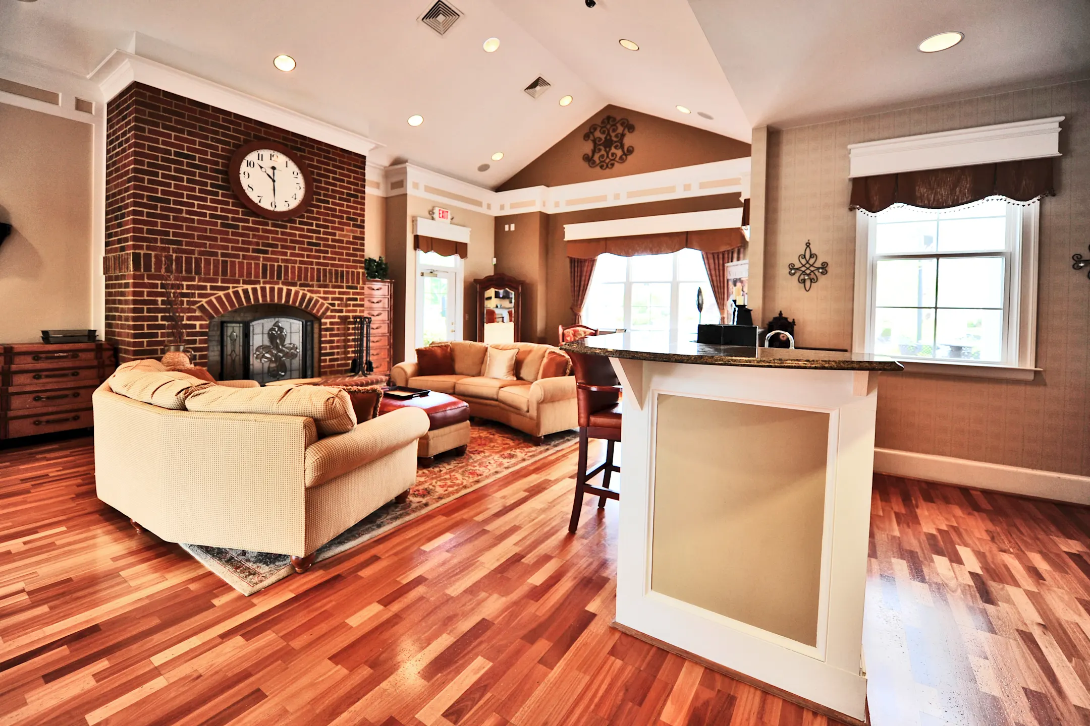 Eagle Harbor 220 Marsh Landing Dr Carrollton, VA Apartments for