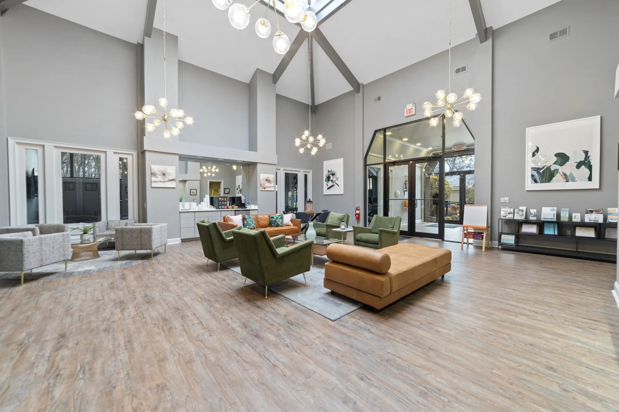 Hidden Lake Town And Country Apartments 1 Lincoln Pl North