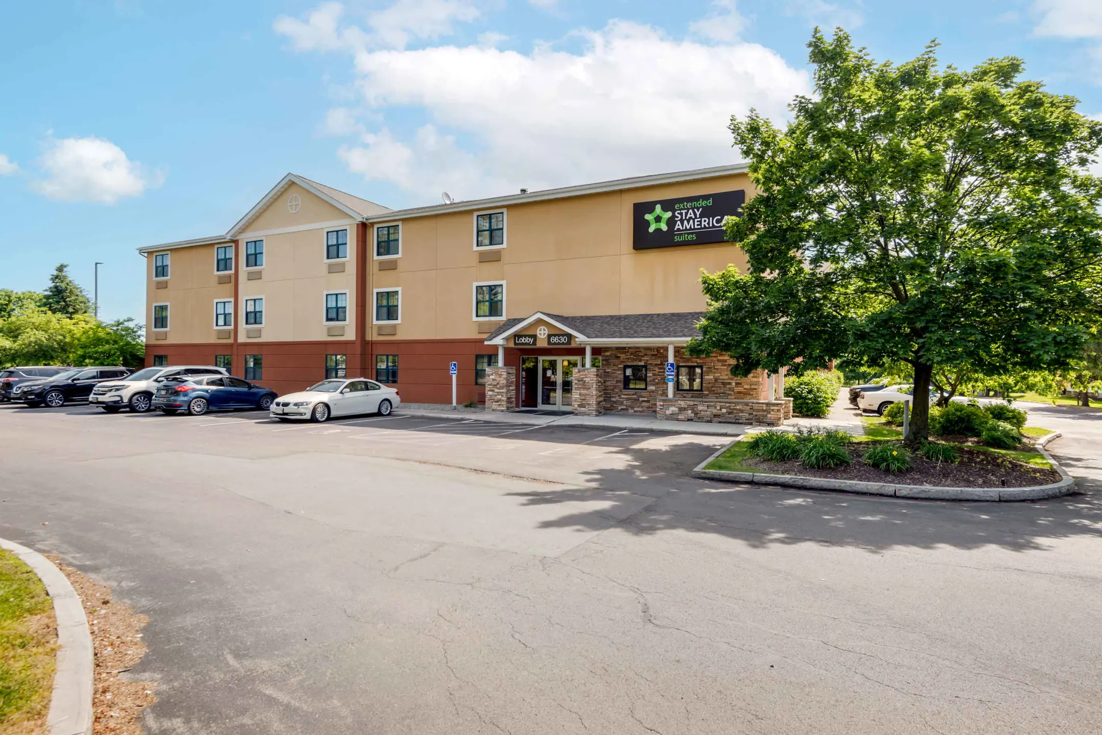 Furnished Studio Syracuse Dewitt 6630 Old Collamer Rd East