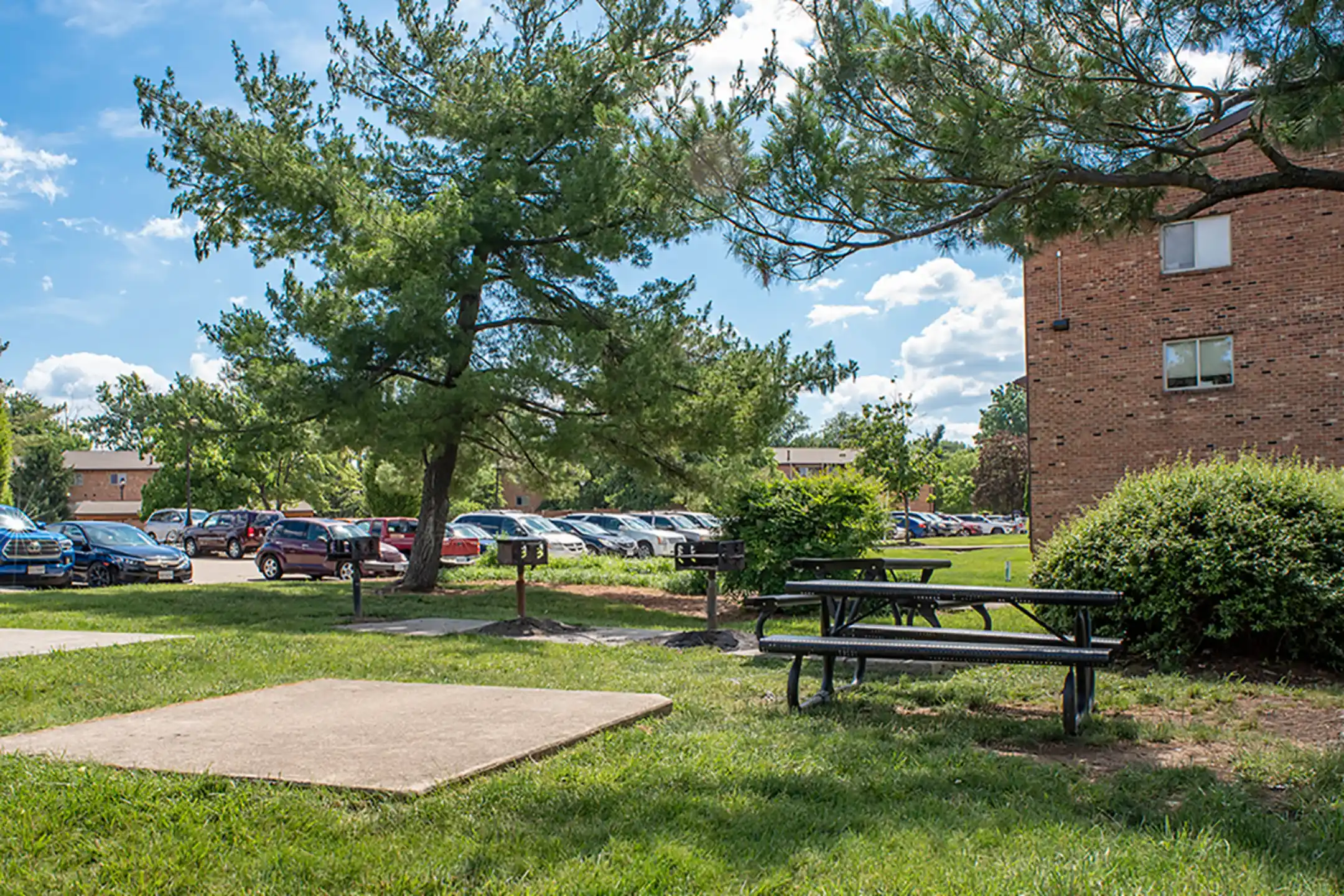 The Manor/The Manor East 28 Fort Evans Rd NE Leesburg, VA