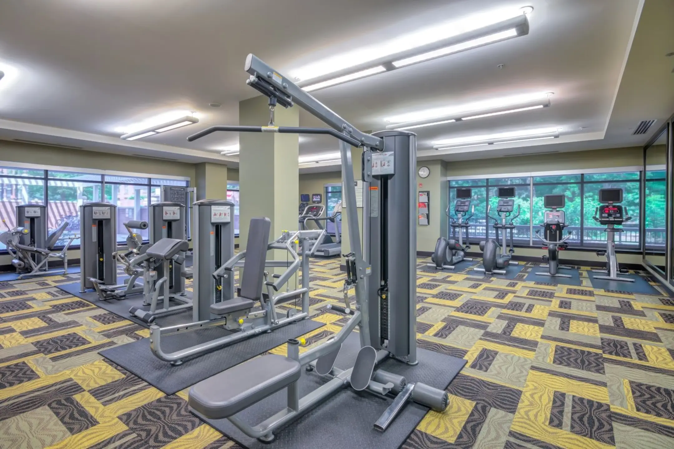 Parc Rosslyn Apartments 1531 N Pierce St Arlington, VA Apartments for Rent Rent.