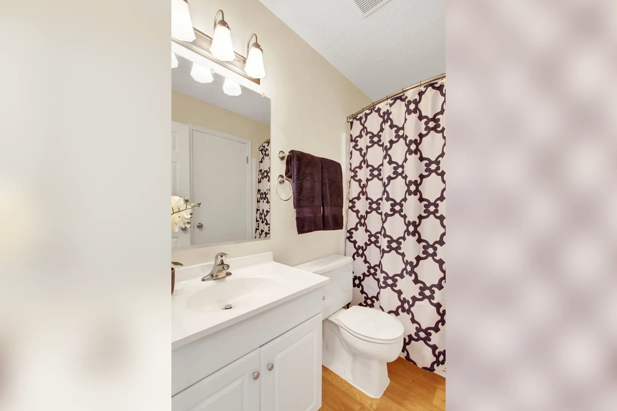 Breezewood Apartments Fredericksburg, VA 22407