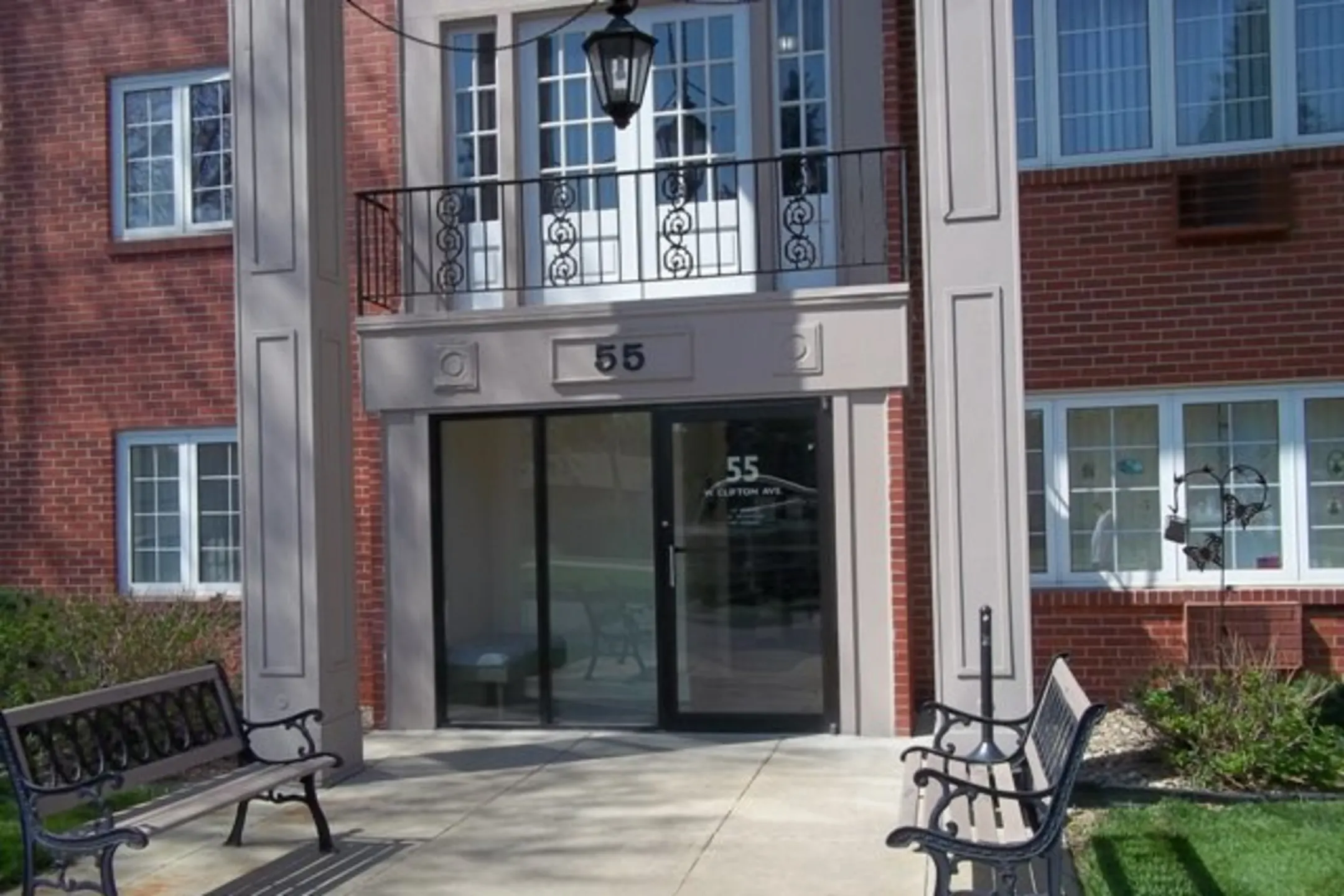Patio / Deck - Clifton Estates Apartments - Sioux City, IA