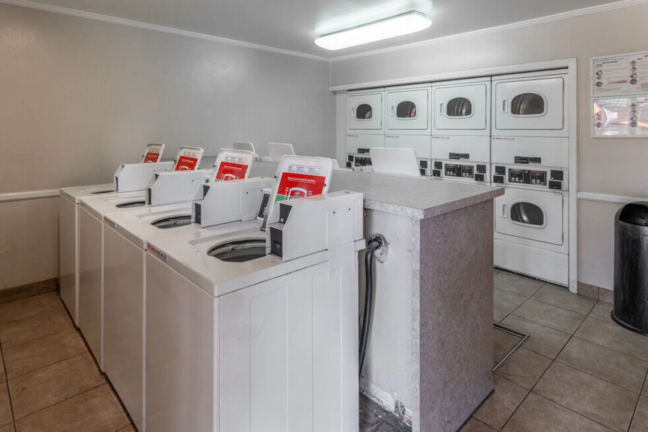 Casa Sierra Apartment Homes - 3935 La Sierra Ave | Riverside, CA