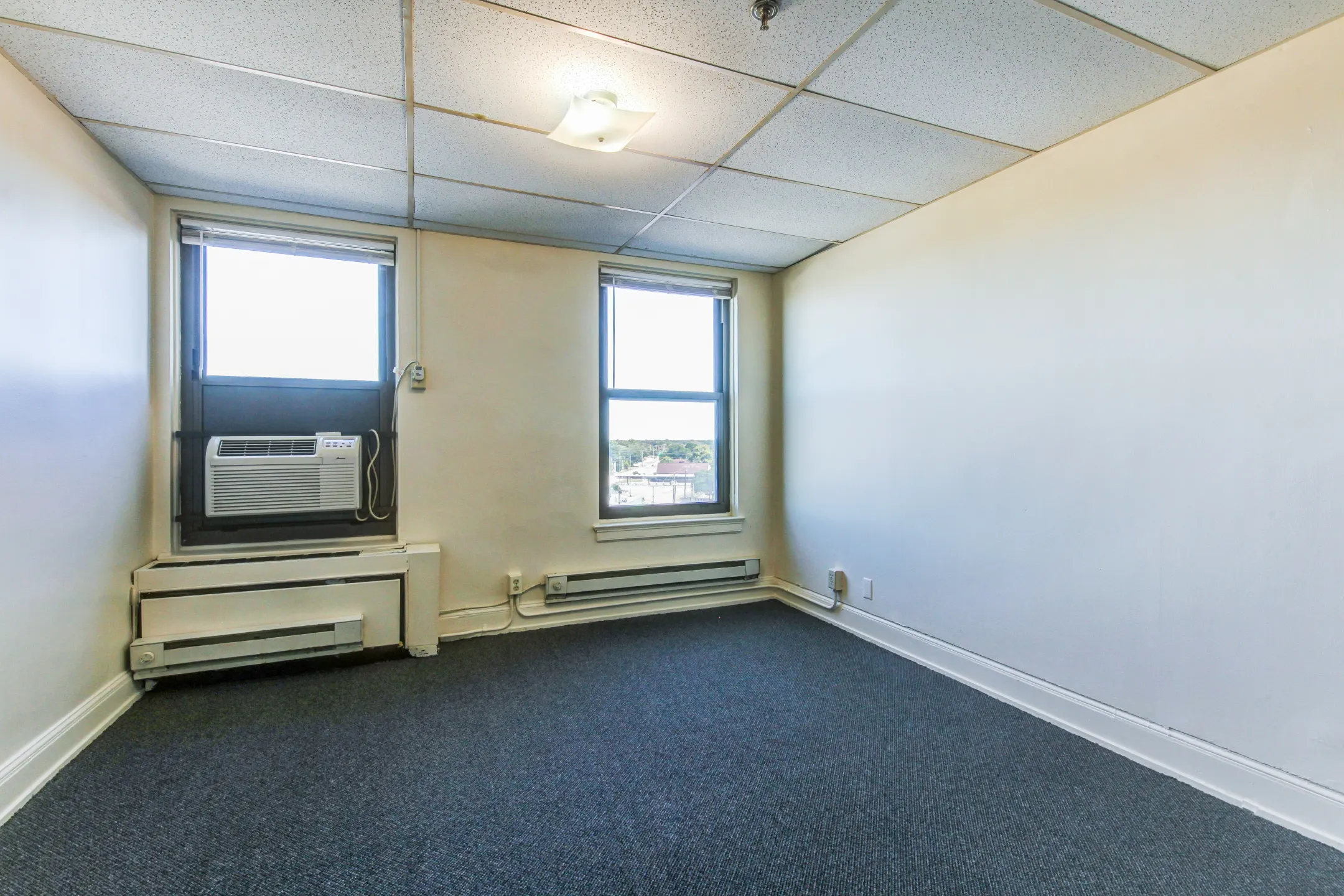 Faust Landmark Apartments 630 E State St Rockford, IL Apartments for Rent Rent.