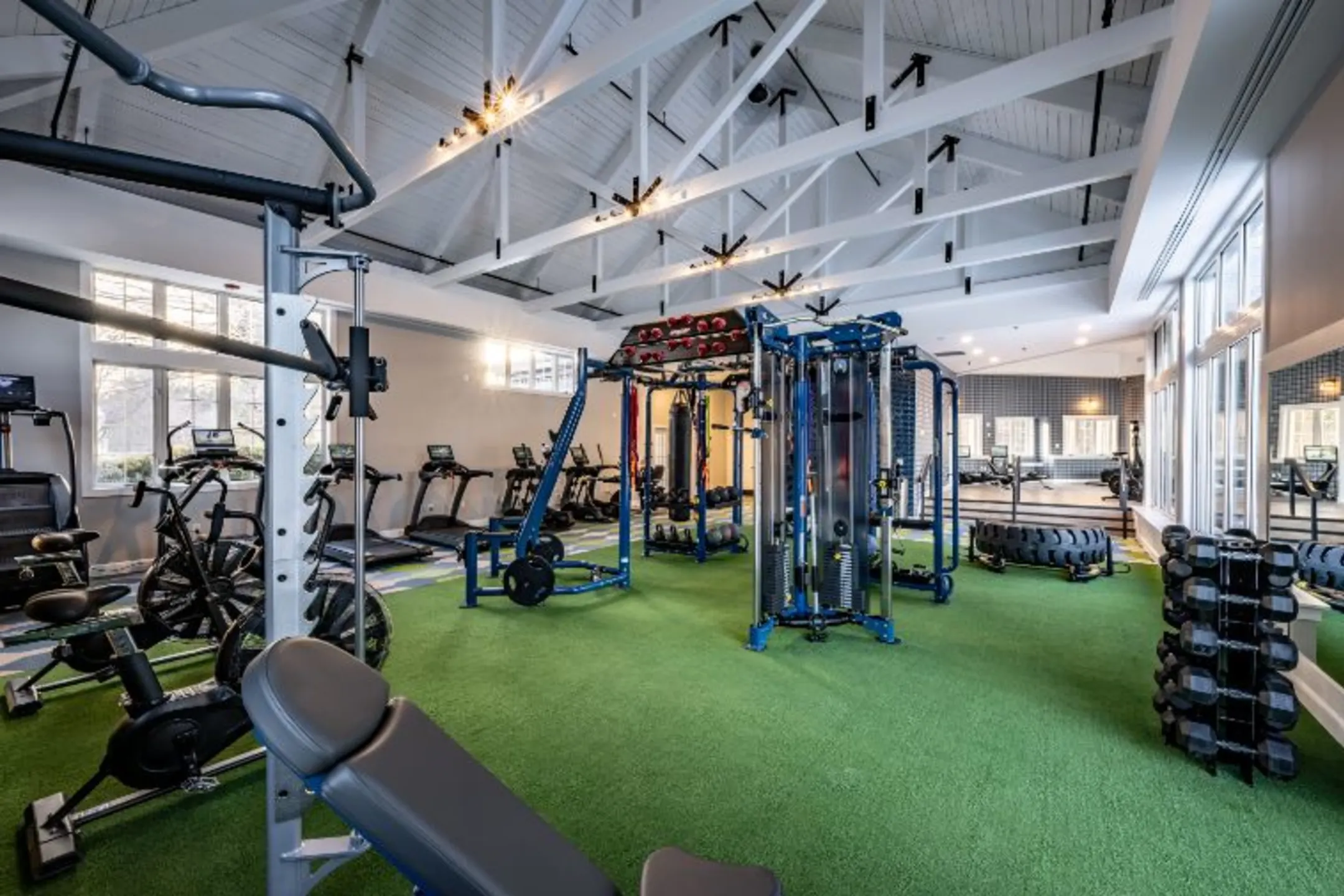 Fitness Weight Room - Halstead Countryside - Manchester, NH
