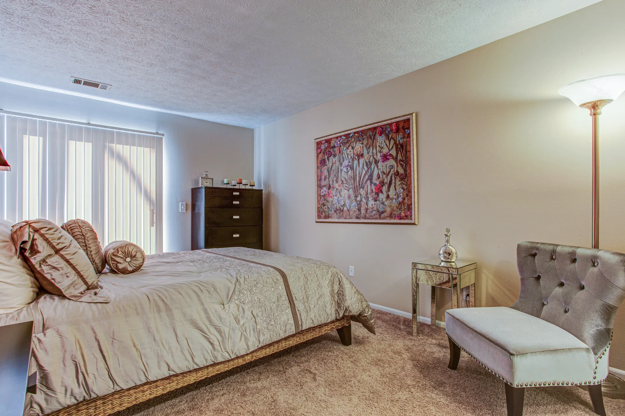 Bedroom - Polo Club - Strongsville, OH