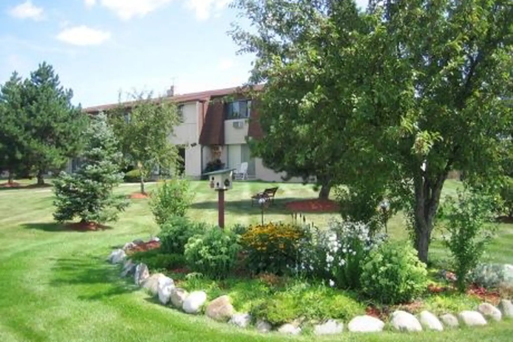 Building - Park Place - Madison Heights, MI