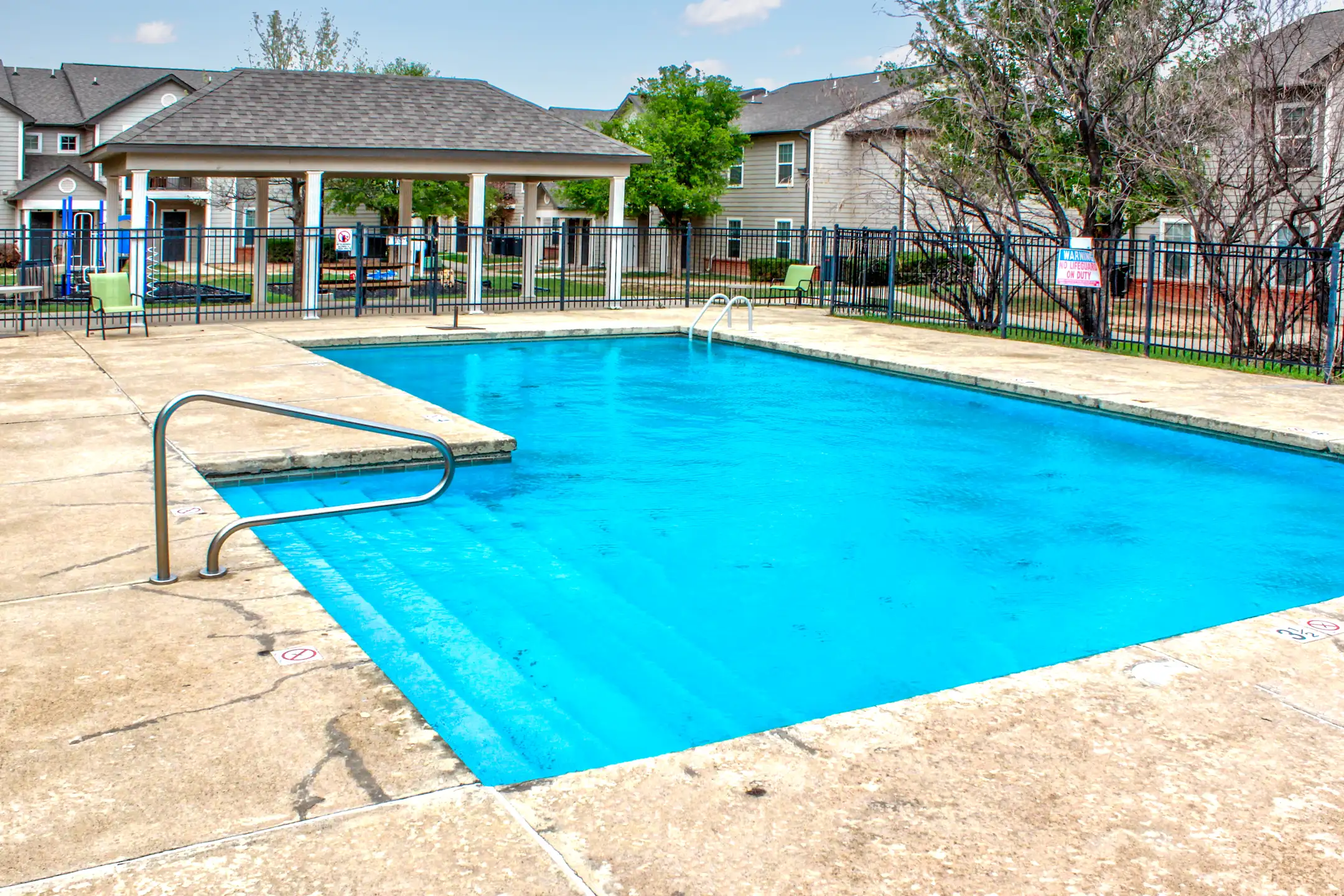 KNOLLWOOD HEIGHTS APTS Apartments Big Spring, TX 79720