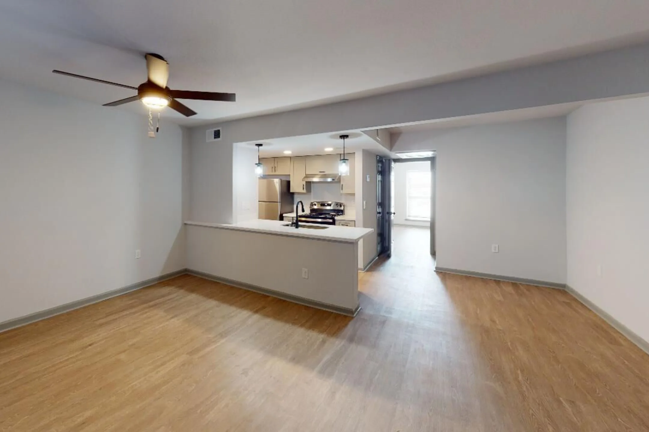 The Local on Severn Apartments Metairie, LA 70002