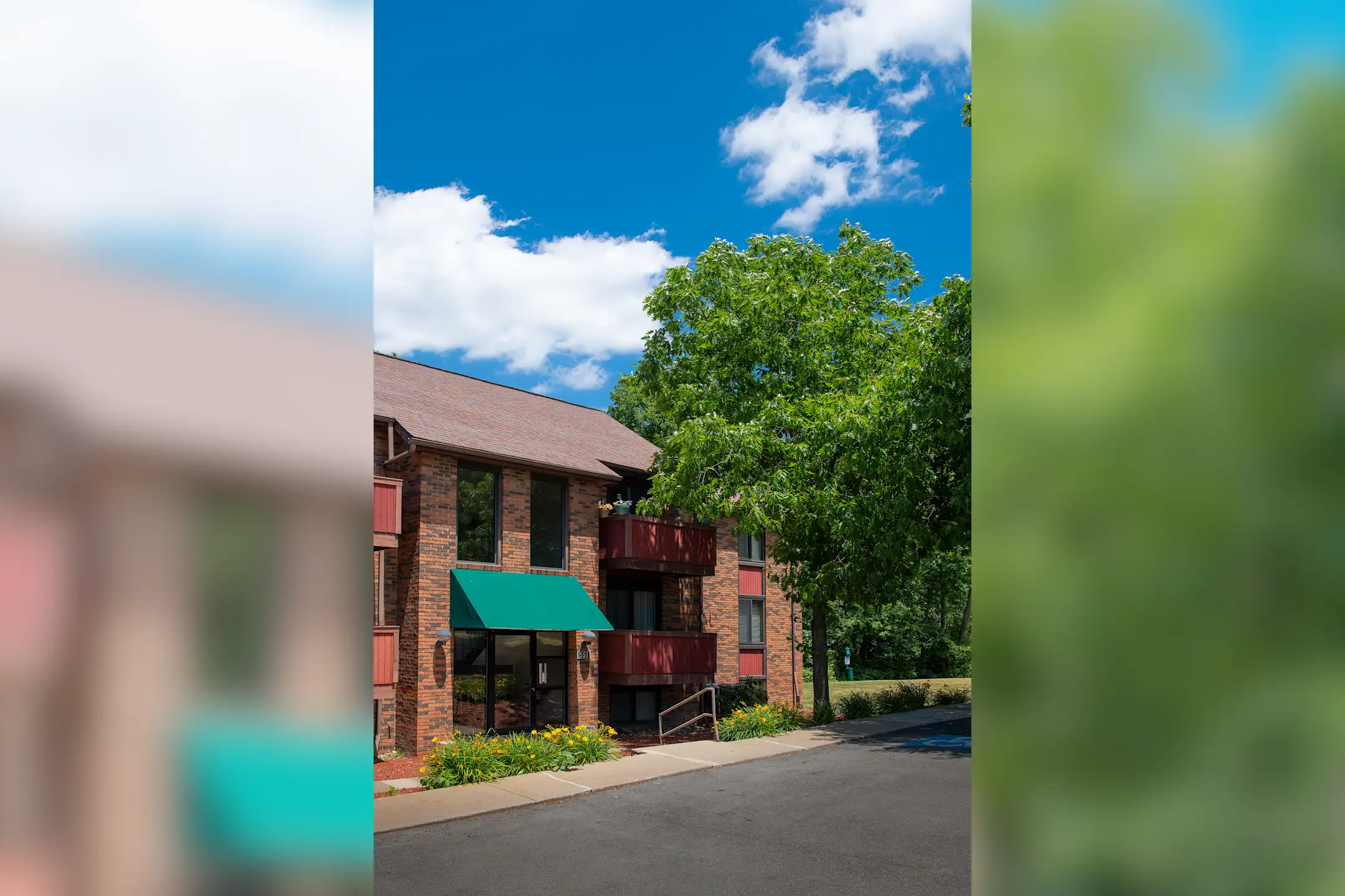 Monroeville Apartments 3848B William Penn Hwy Monroeville, PA